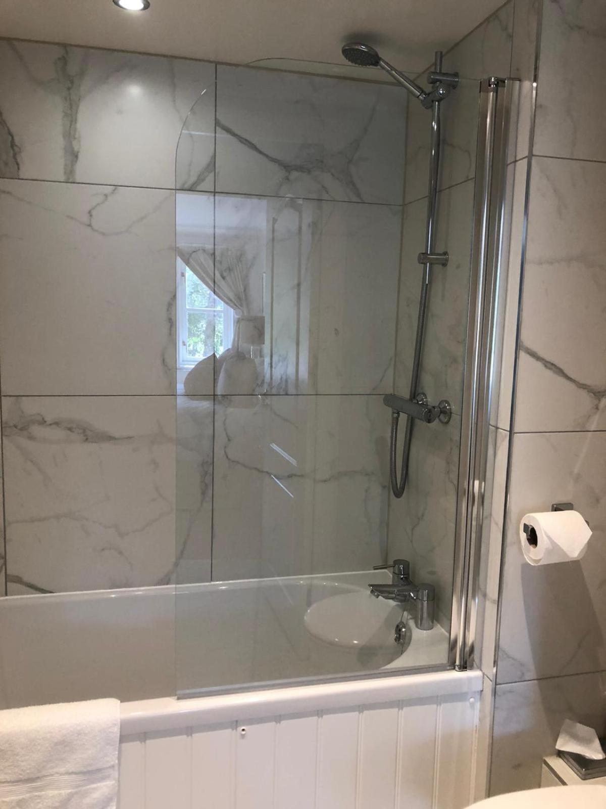 Deluxe Double or Twin Room photo 3