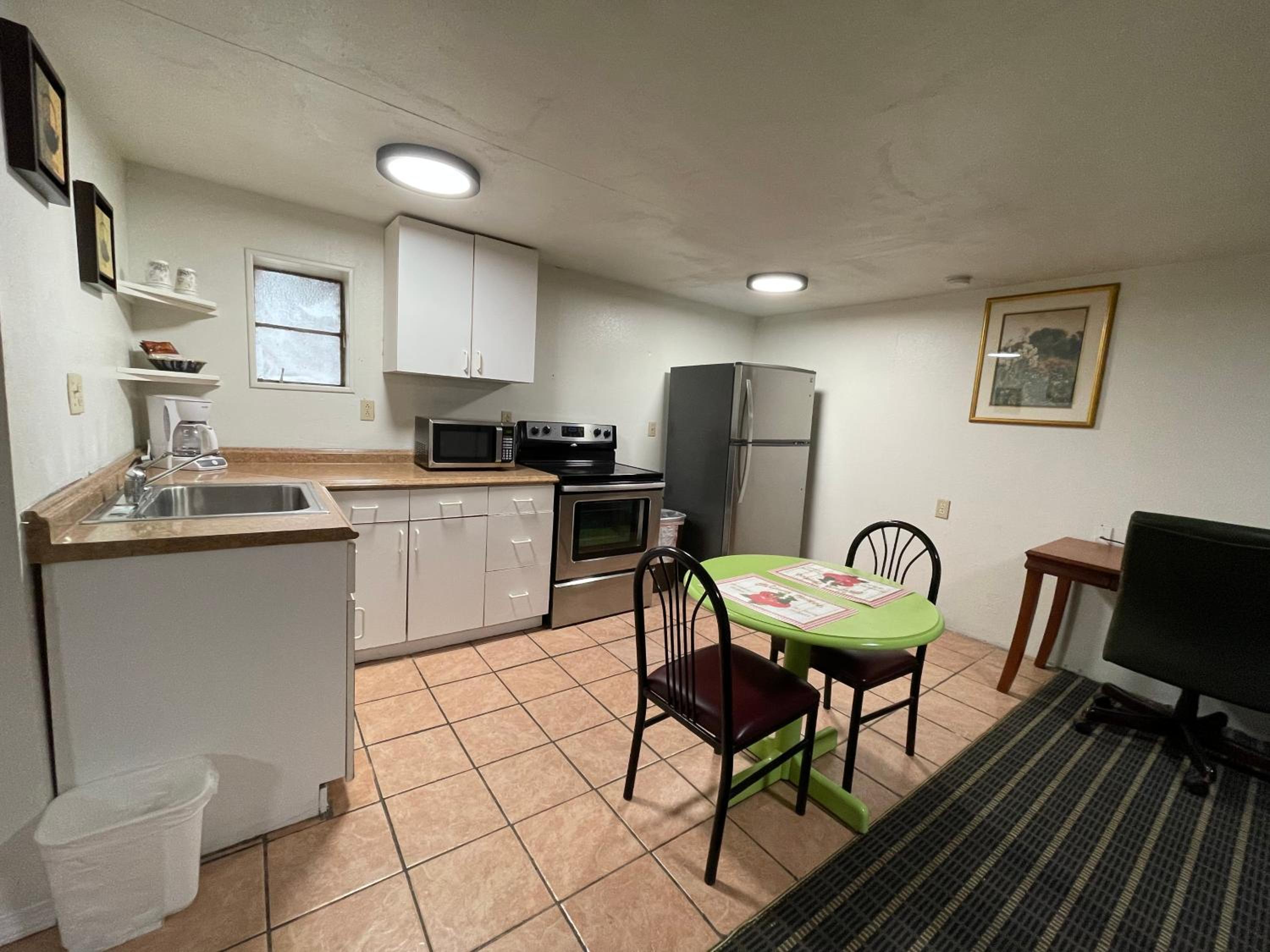 One-Bedroom Family Apartment photo 2