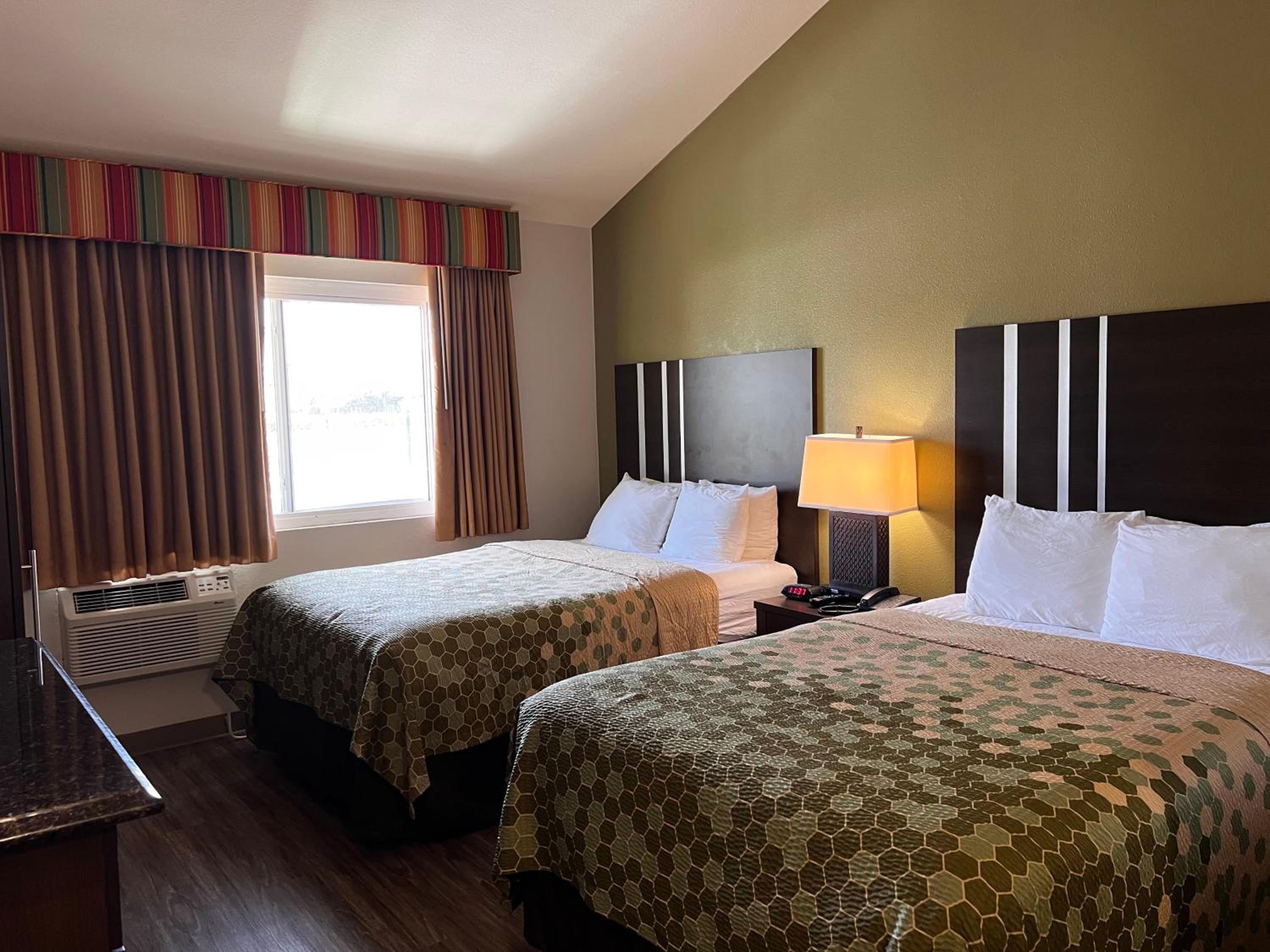 Double Room with Two Double Beds - Non-Smoking - Photo 1