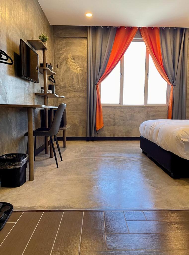 Deluxe Queen Room photo 1