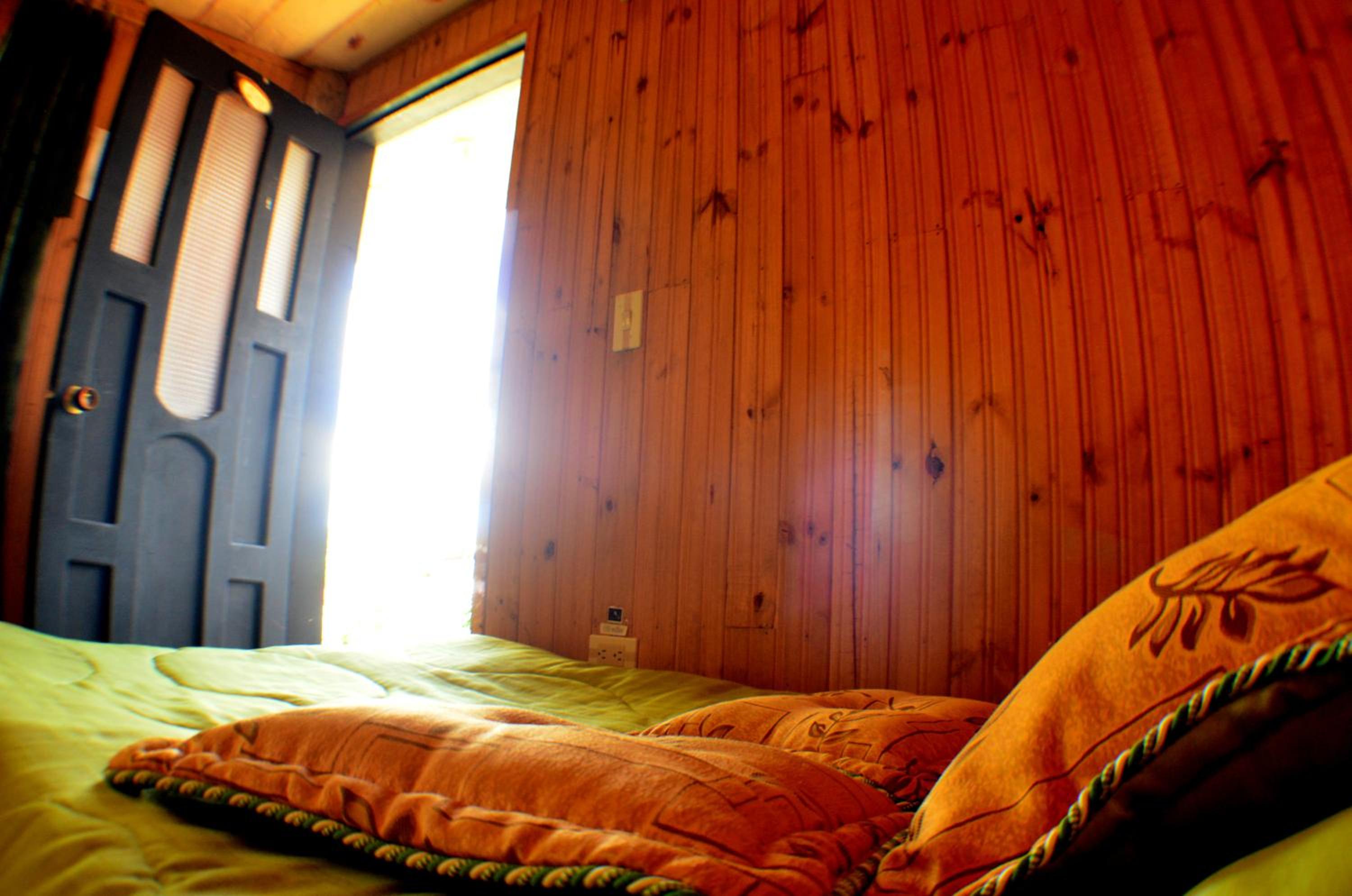 Quadruple Room with Private Bathroom photo 2