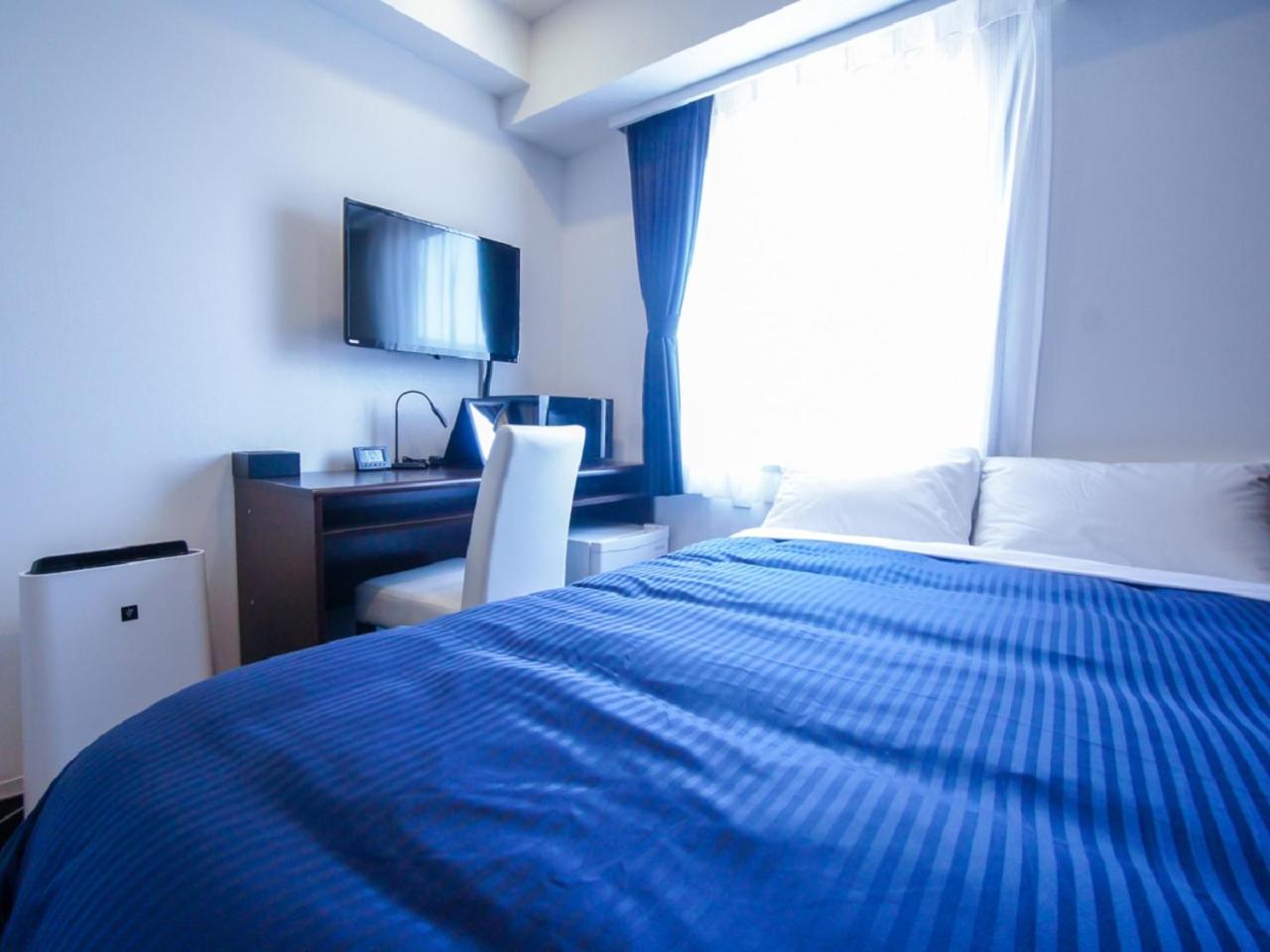 Double Room with Small Double Bed - Non-Smoking