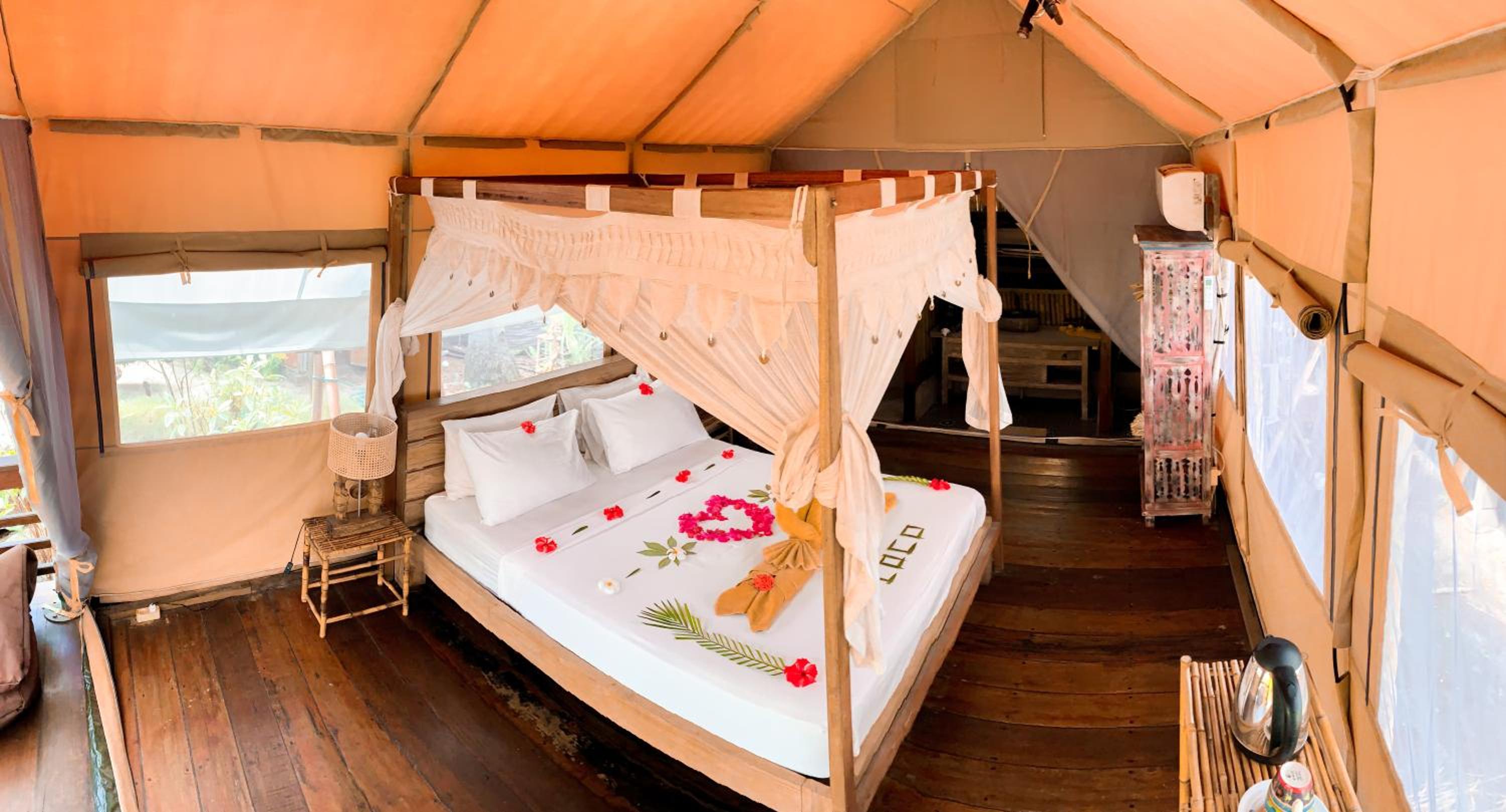 Luxury Glamping Tent - Photo 8