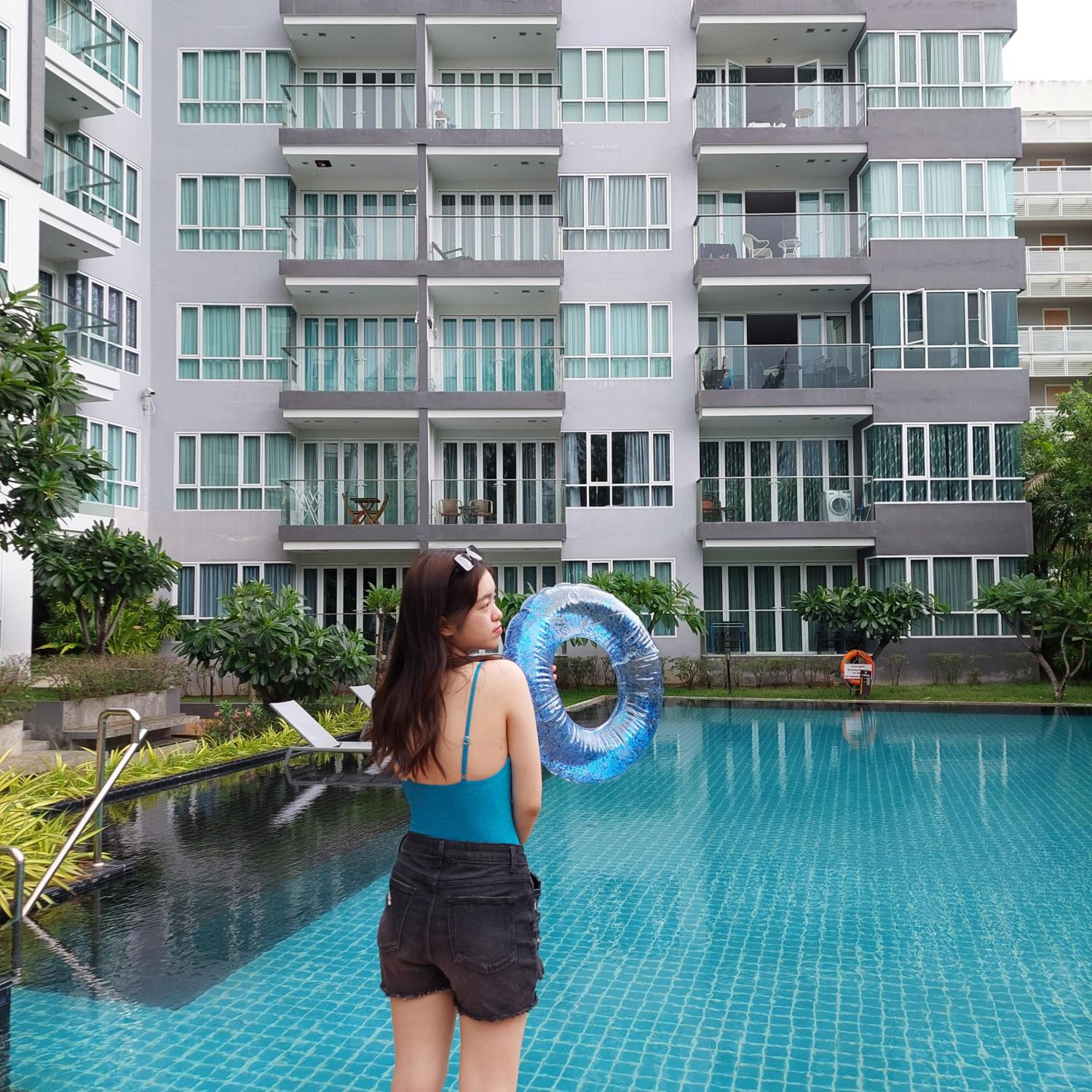 One-Bedroom Apartment - Photo 25