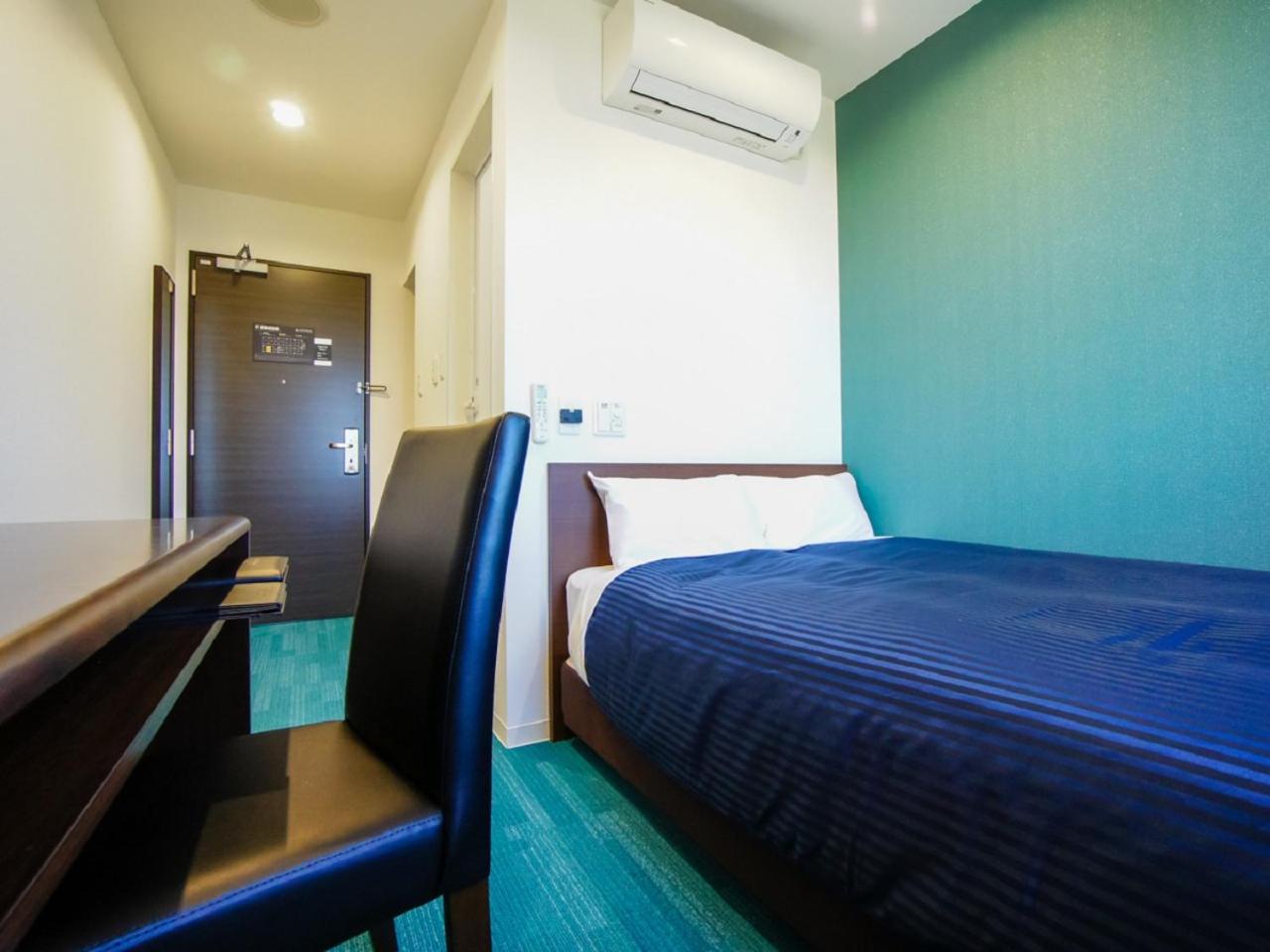 Double Room with Small Double Bed - Non-Smoking - Small Dog Friendly photo 2