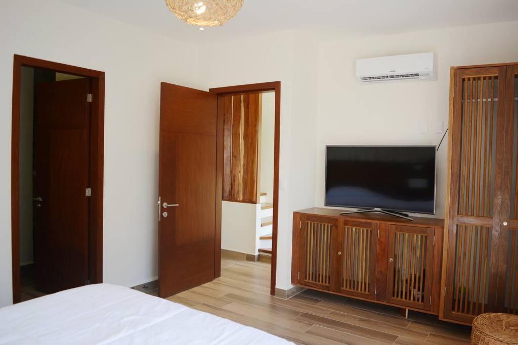 Four-Bedroom House - Photo 39