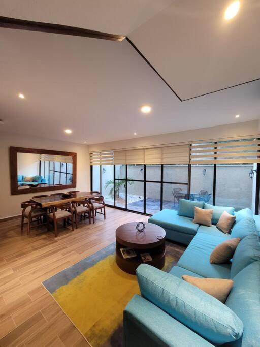 Four-Bedroom House - Photo 16