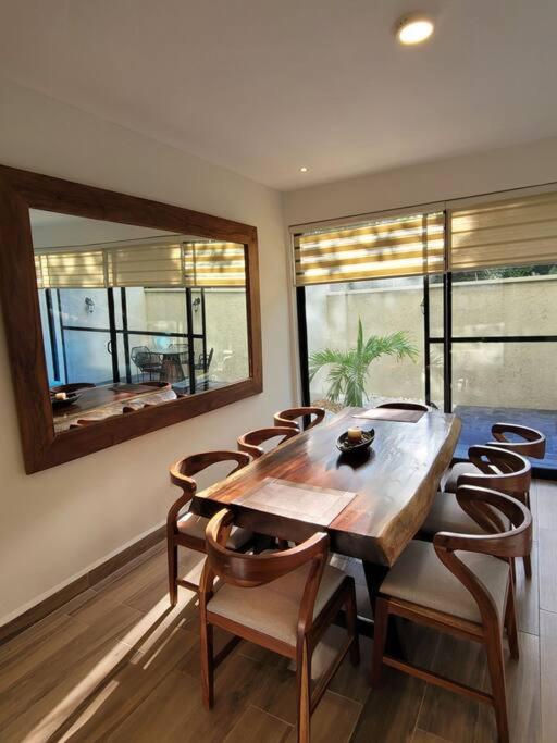 Four-Bedroom House - Photo 15