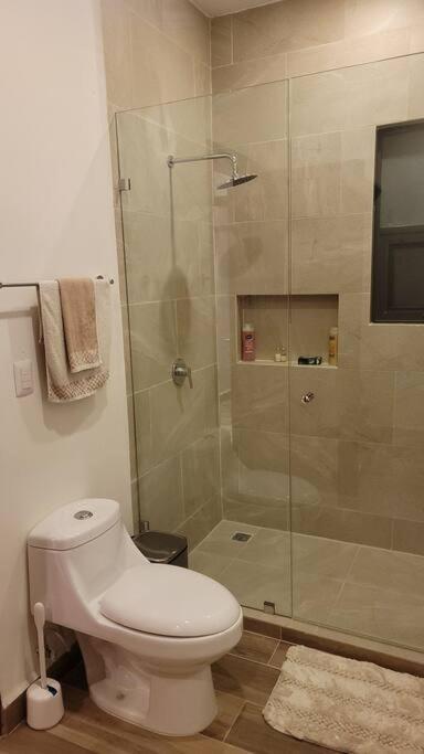 Four-Bedroom House - Photo 5
