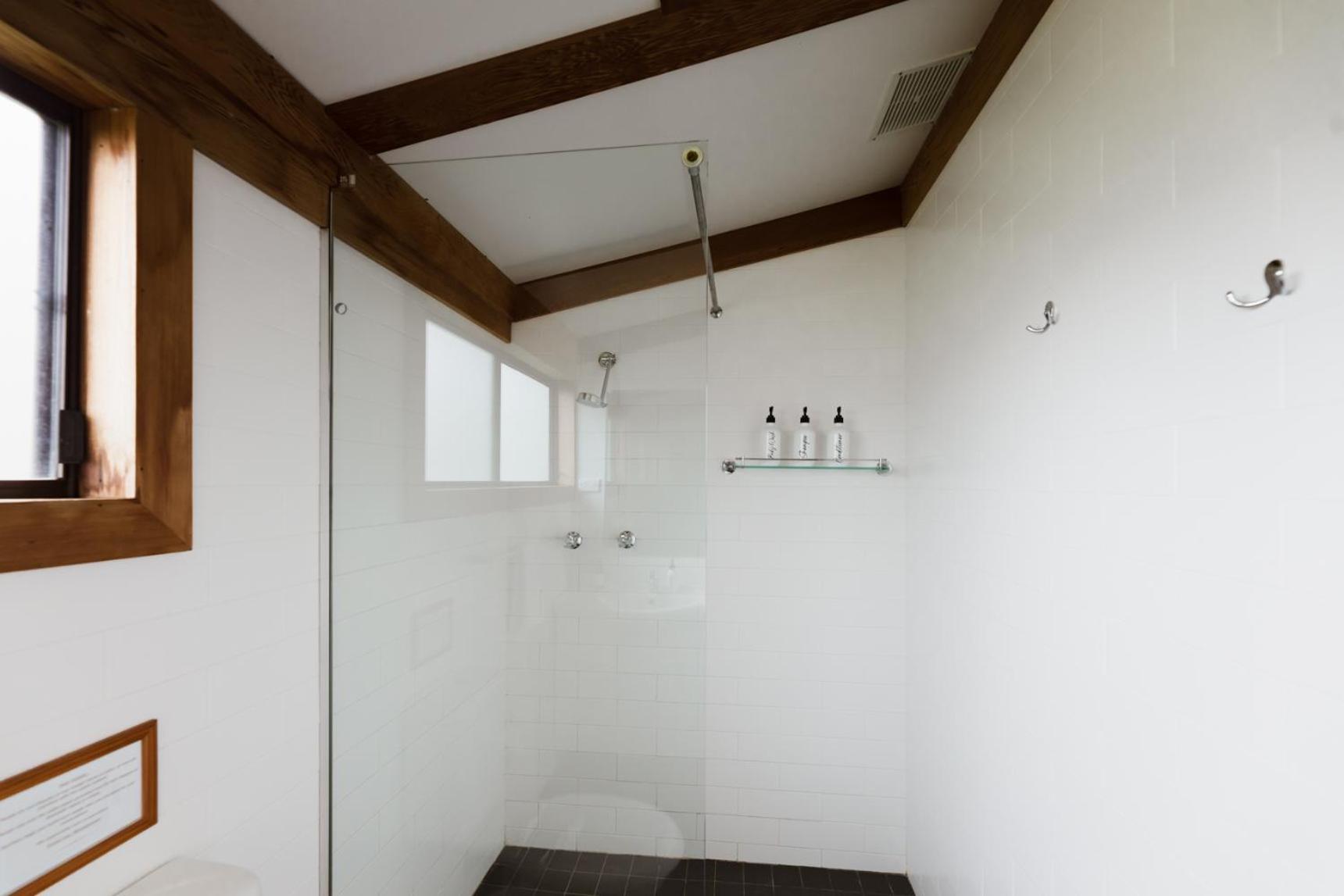 5 Bedroom self contained lodge photo 3
