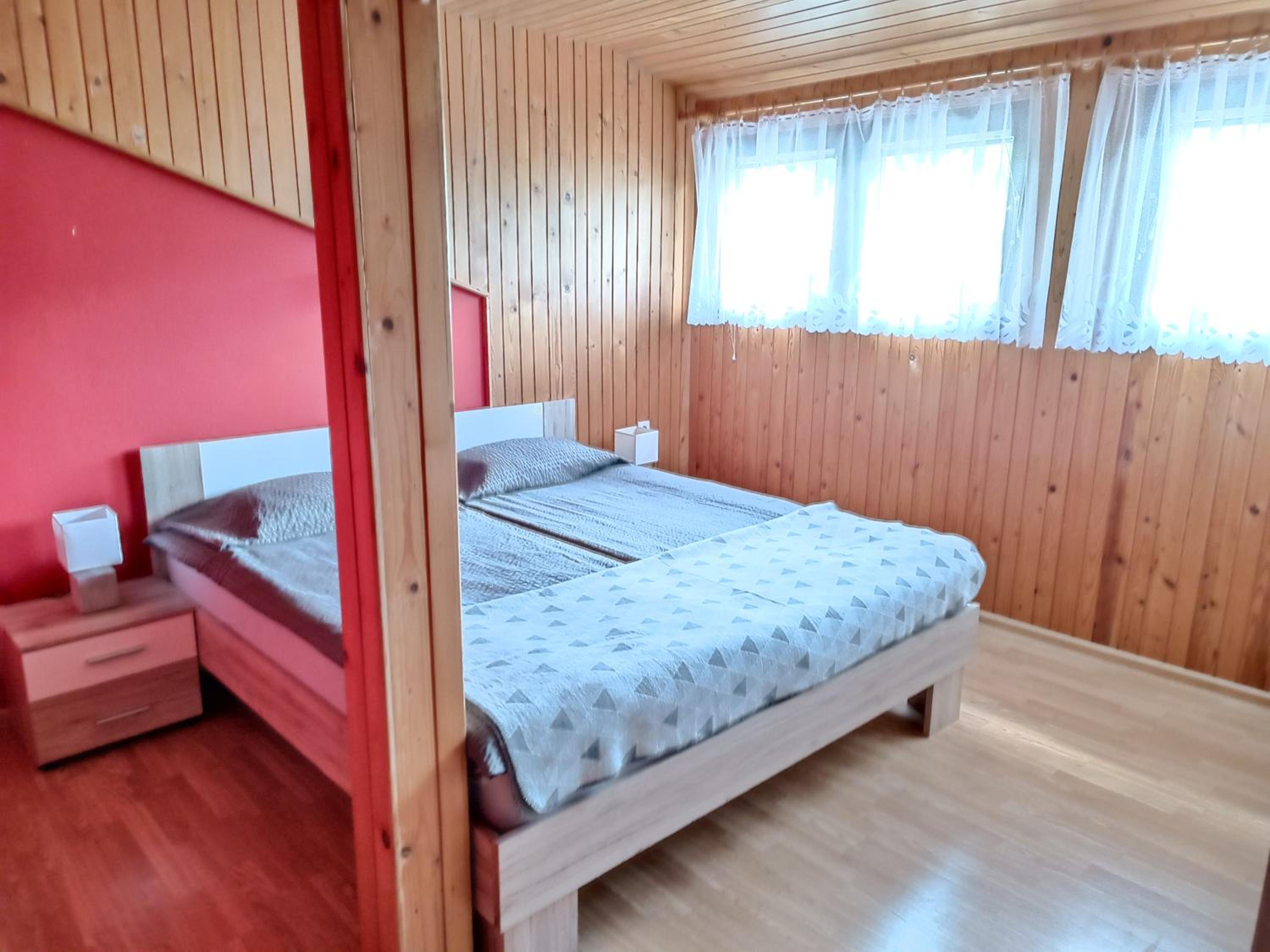 Two-Bedroom Apartment with Balcony photo 2