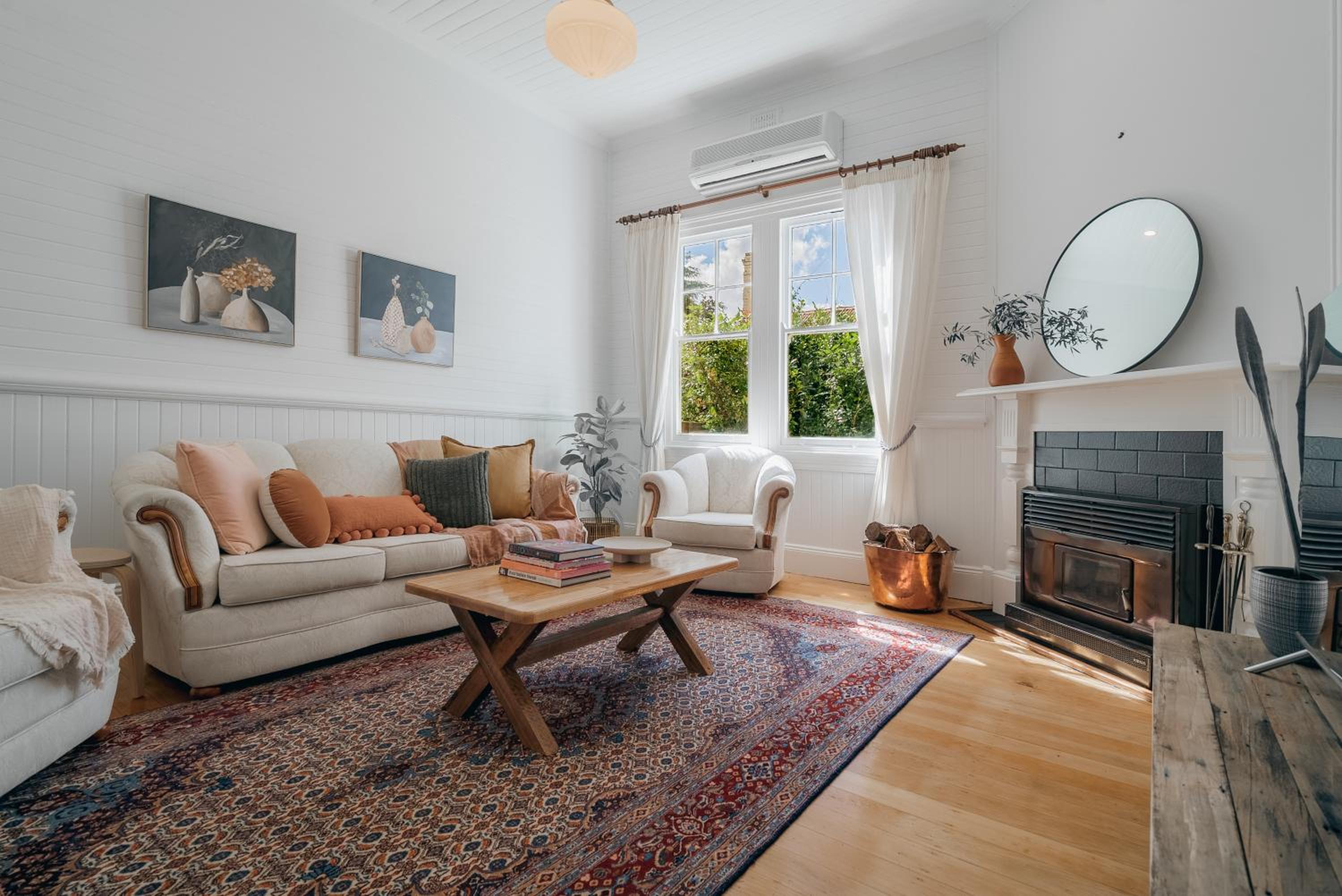 Three-Bedroom House photo 1