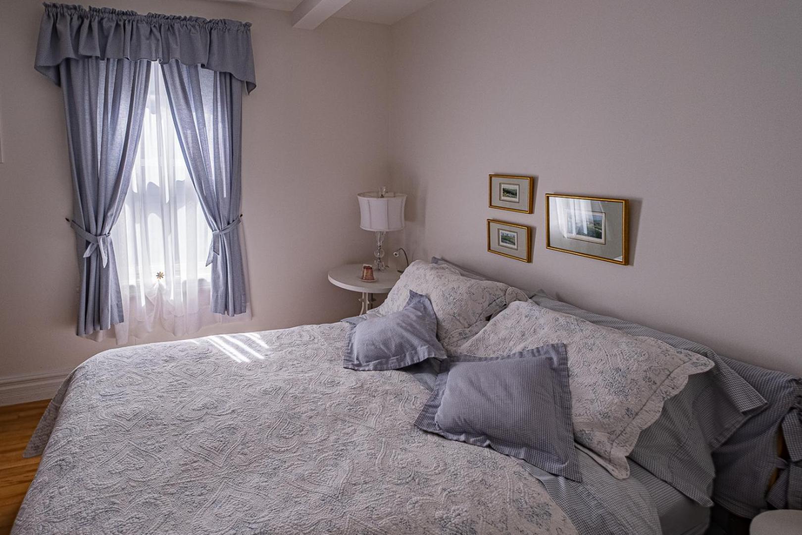 Double Room With Private Bathroom