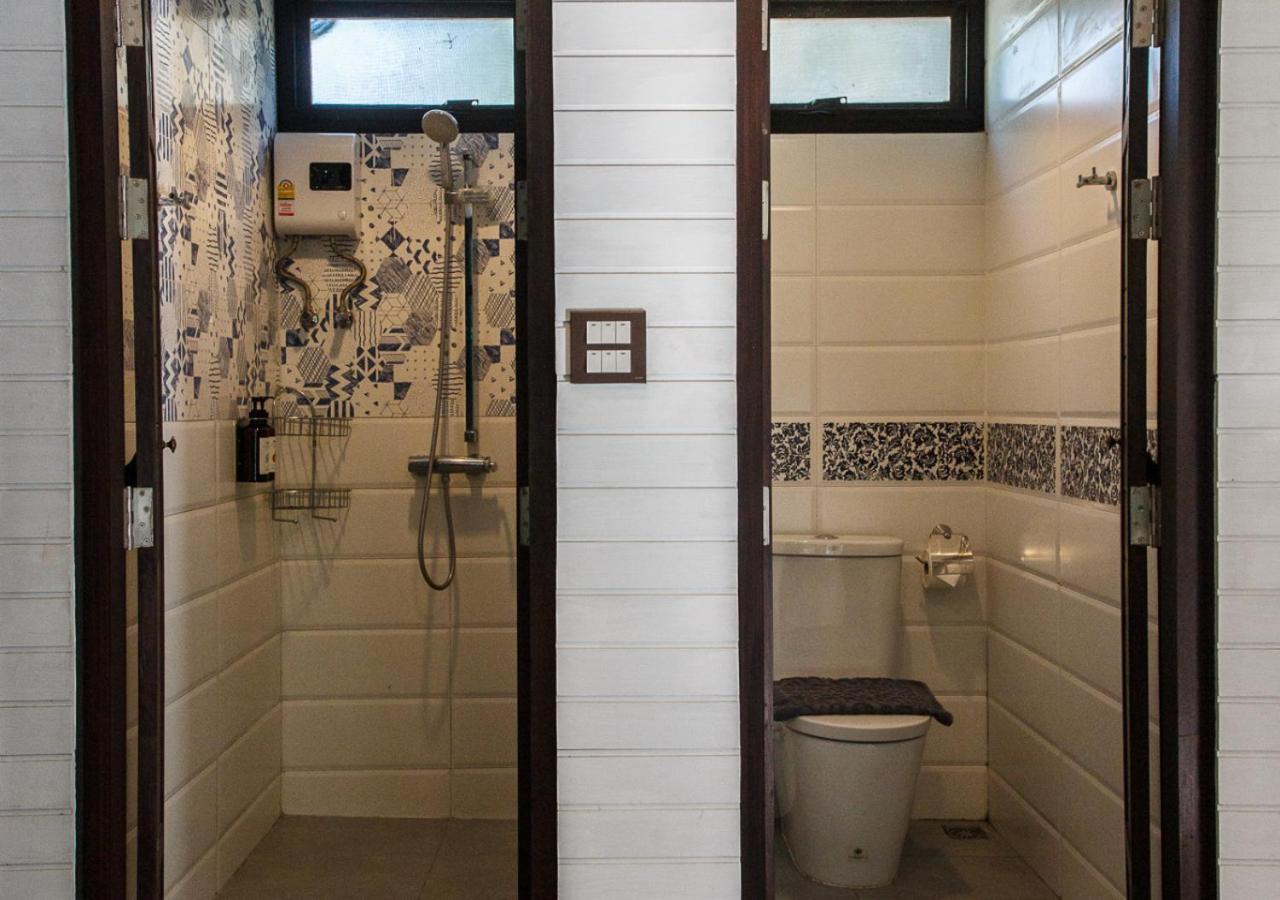 Two-Bedroom House - Photo 6
