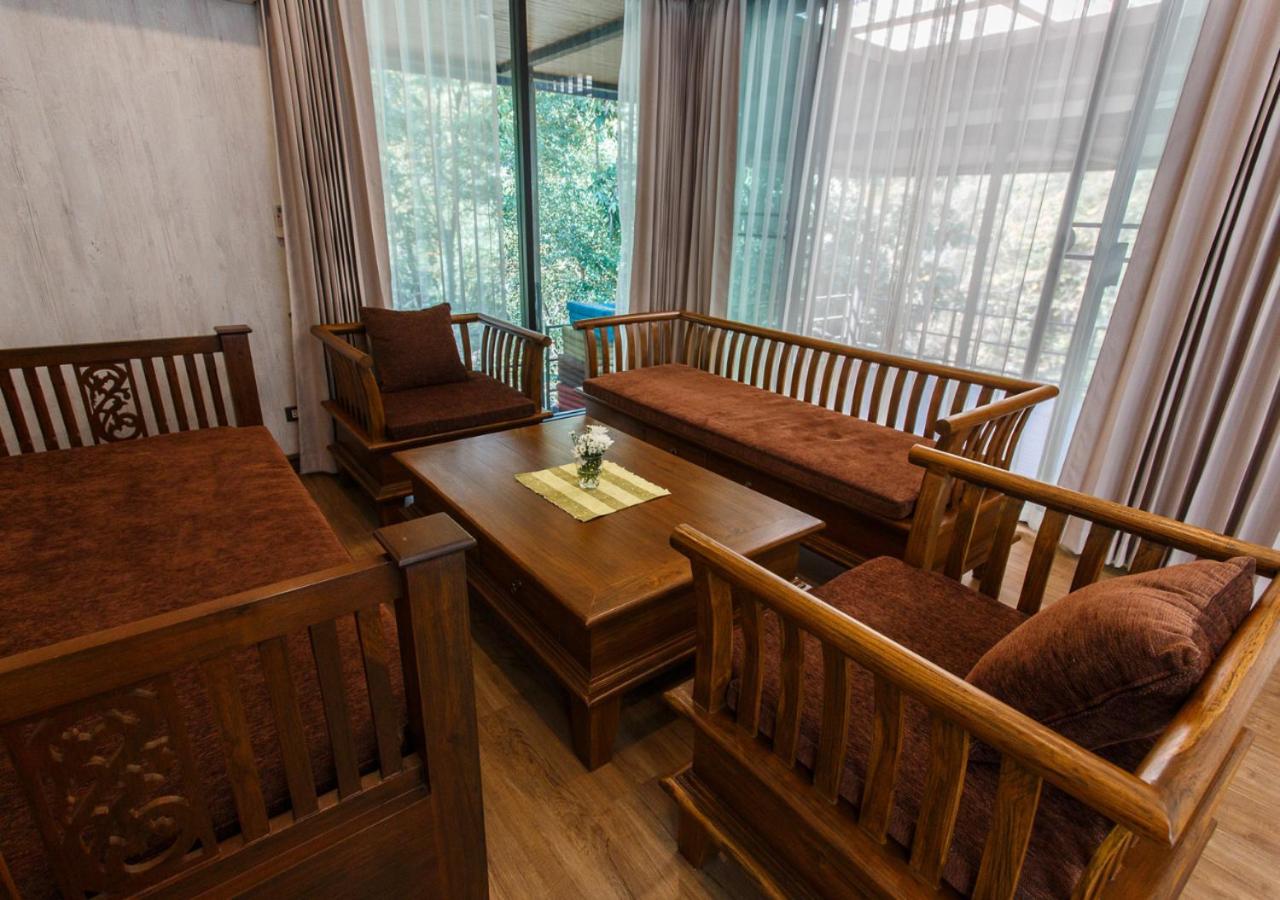 Two-Bedroom House - Photo 8