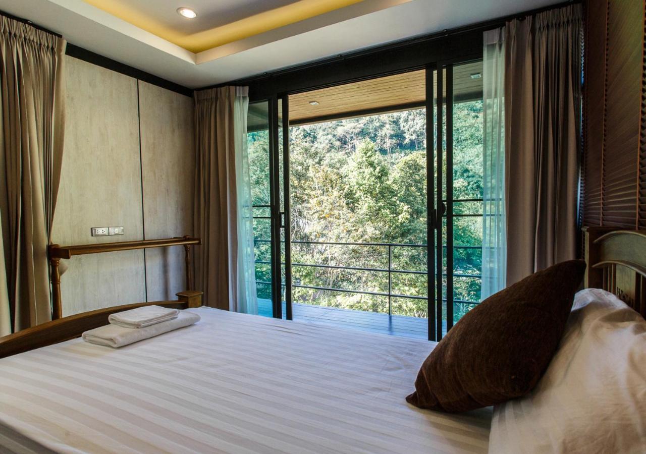 Two-Bedroom House - Photo 14