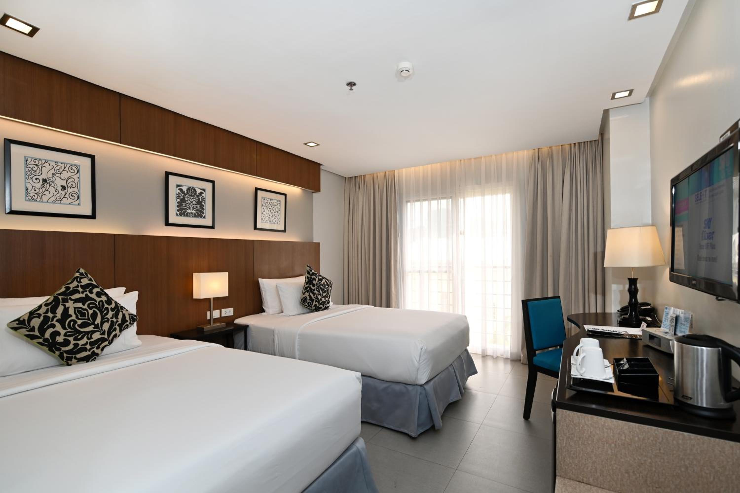 Deluxe Double Room photo 3