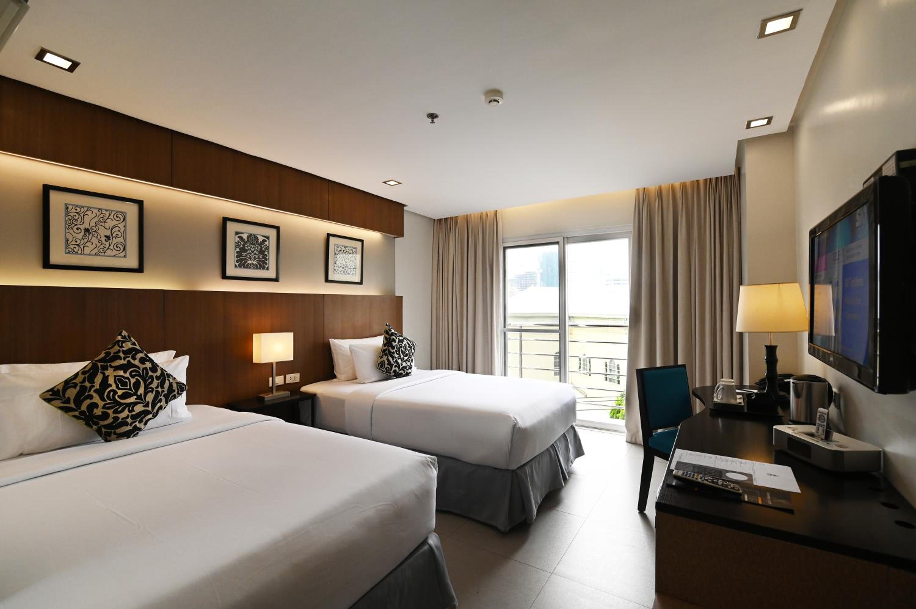Deluxe Double Room photo 2