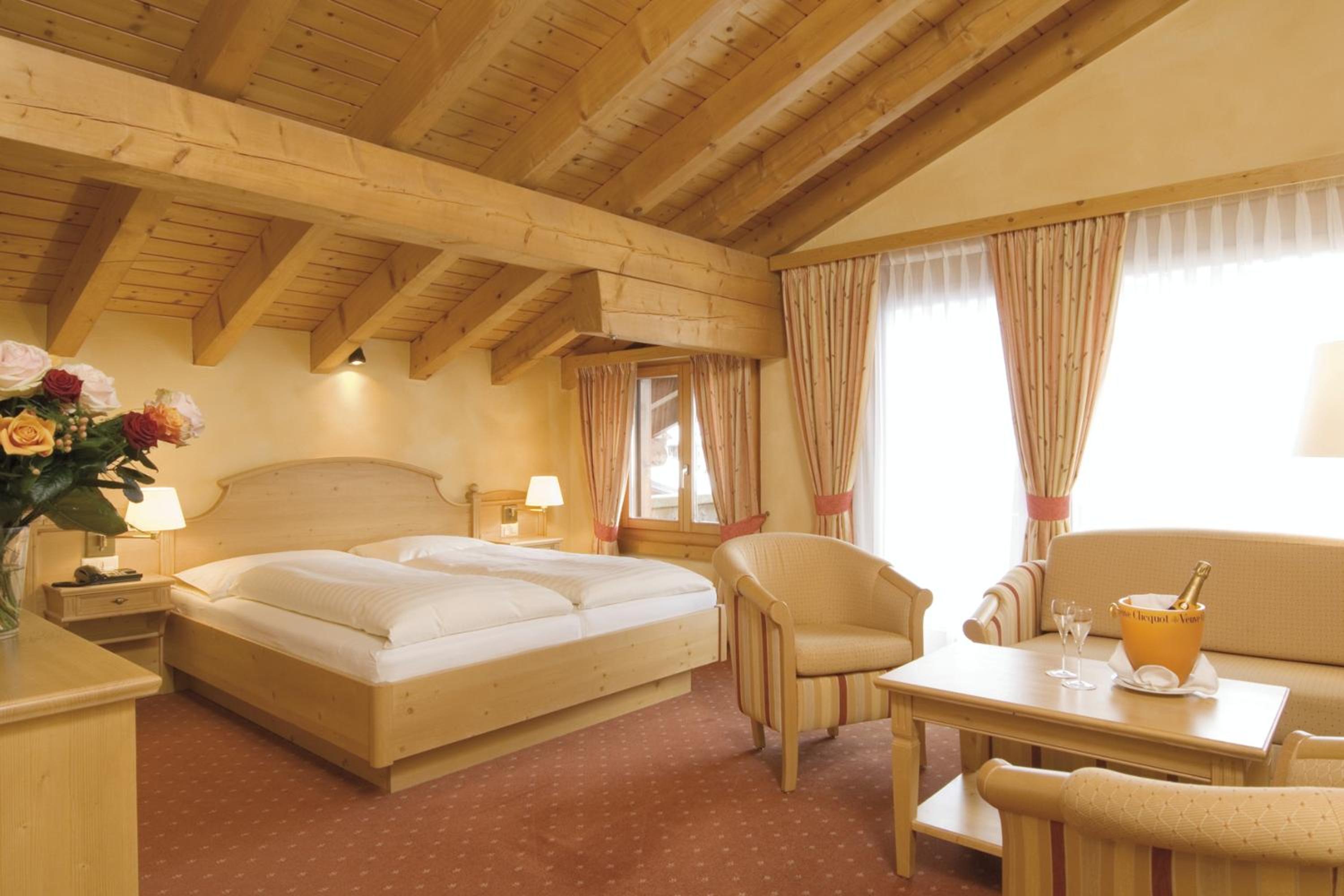Superior Double Room with Balcony - Photo 3