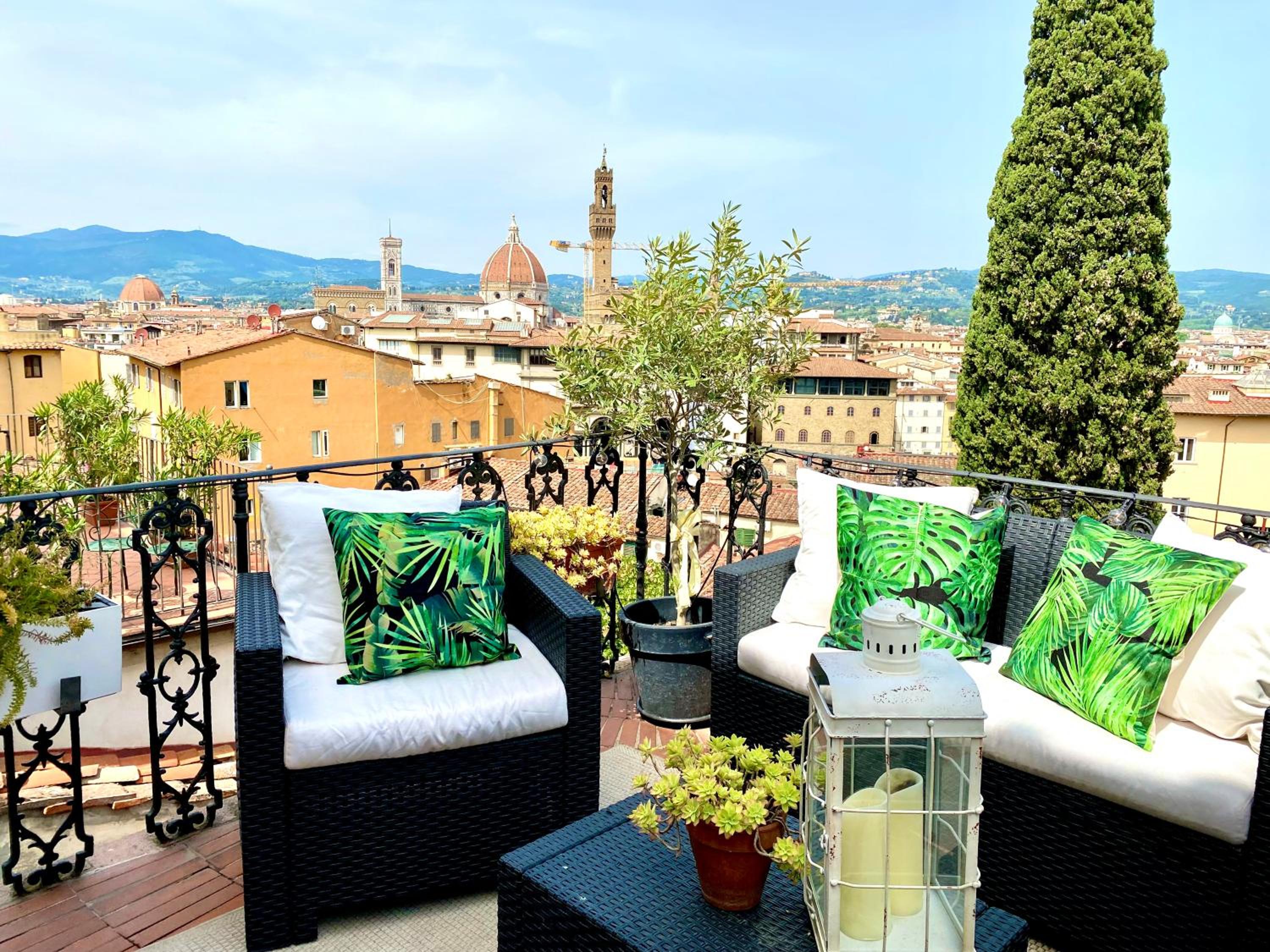 Apartment with Terrace photo 3