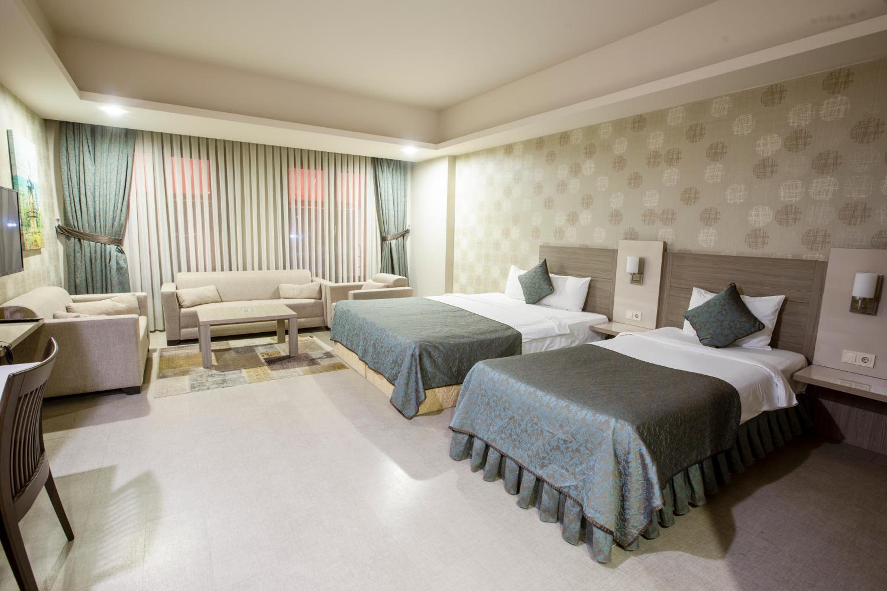 Standard Twin Room photo 2