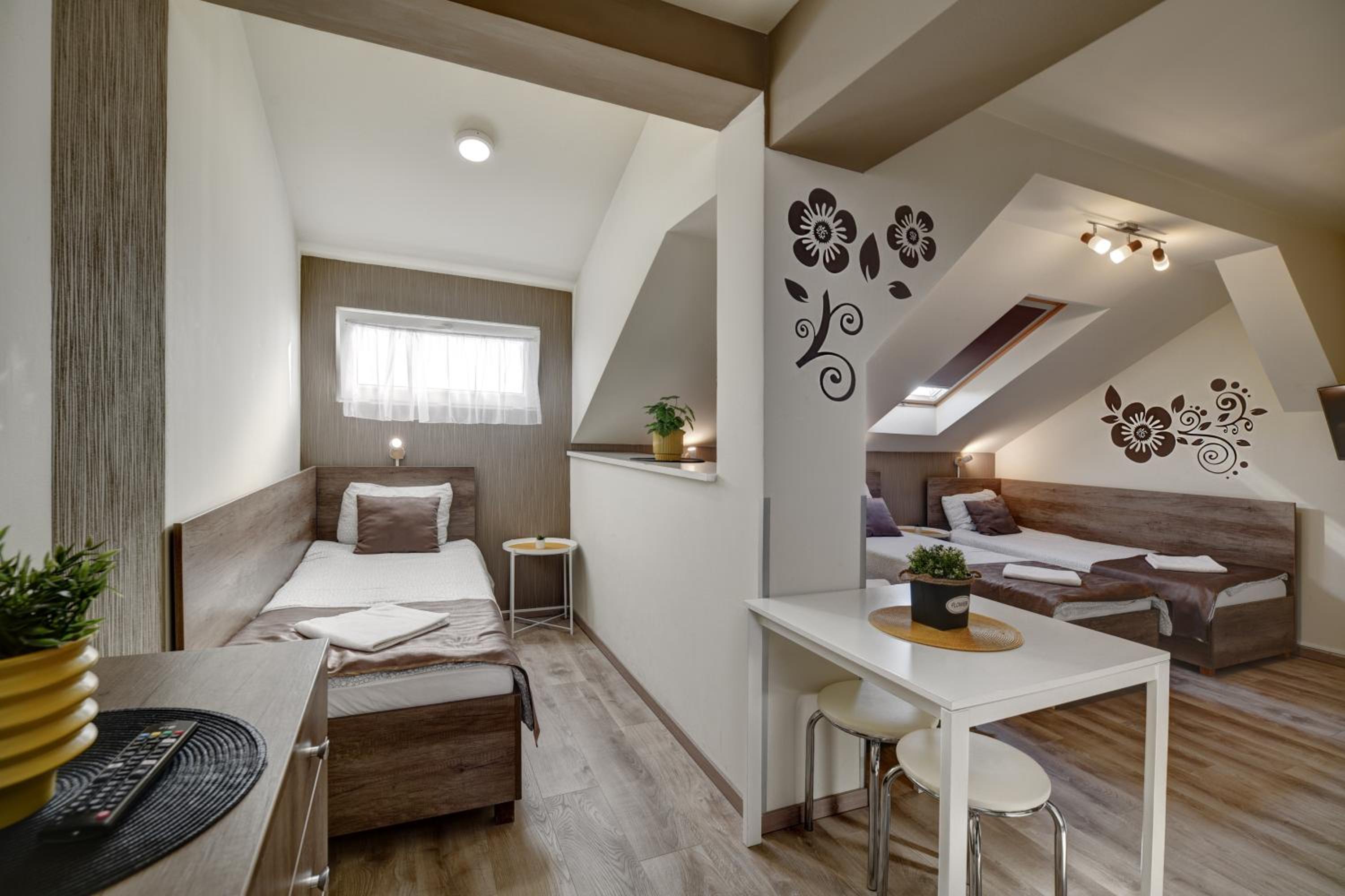 Studio Apartment with Air-conditioning - Photo 10