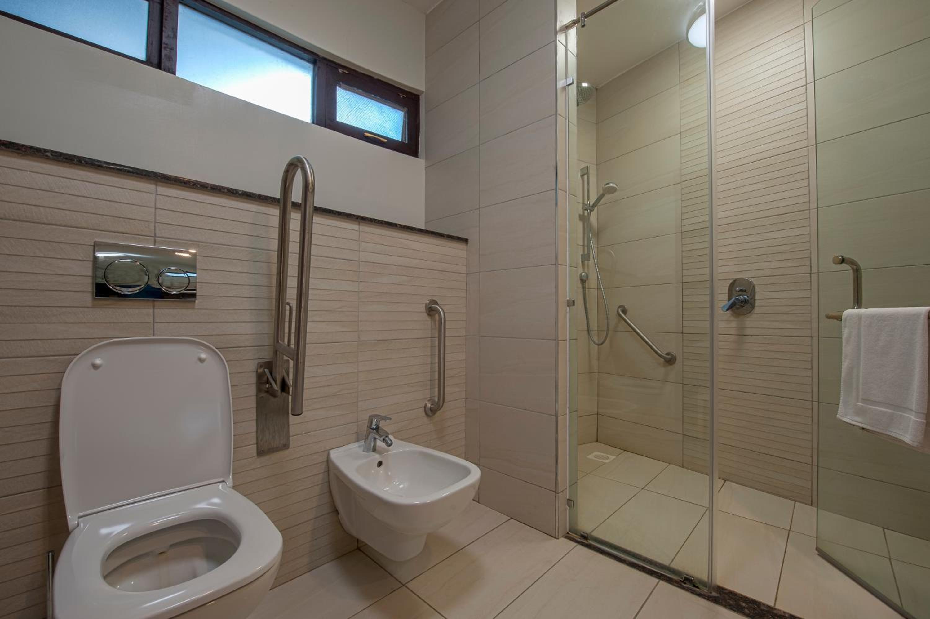 Deluxe Double or Twin Room photo 2
