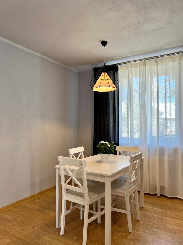 Two-Bedroom Apartment - Photo 7