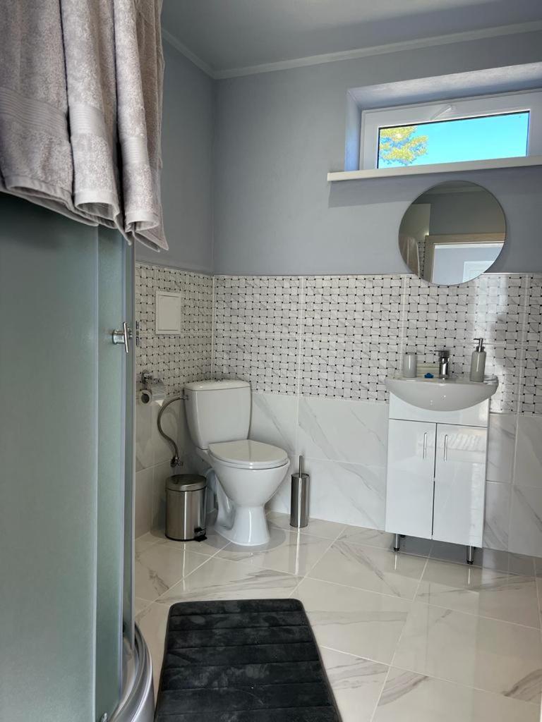 Two-Bedroom Apartment - Photo 4