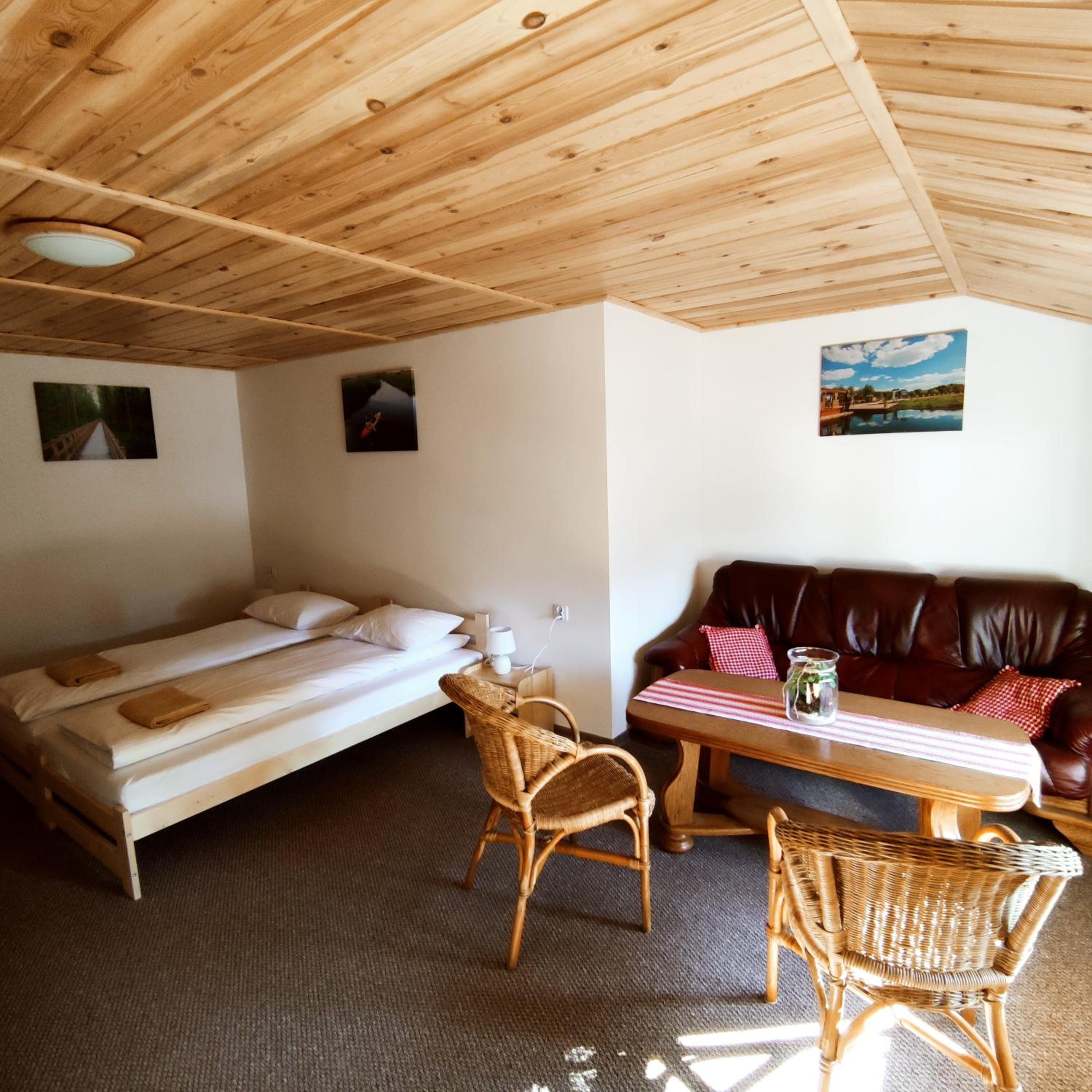 Double or Twin Room with Private Bathroom photo 1