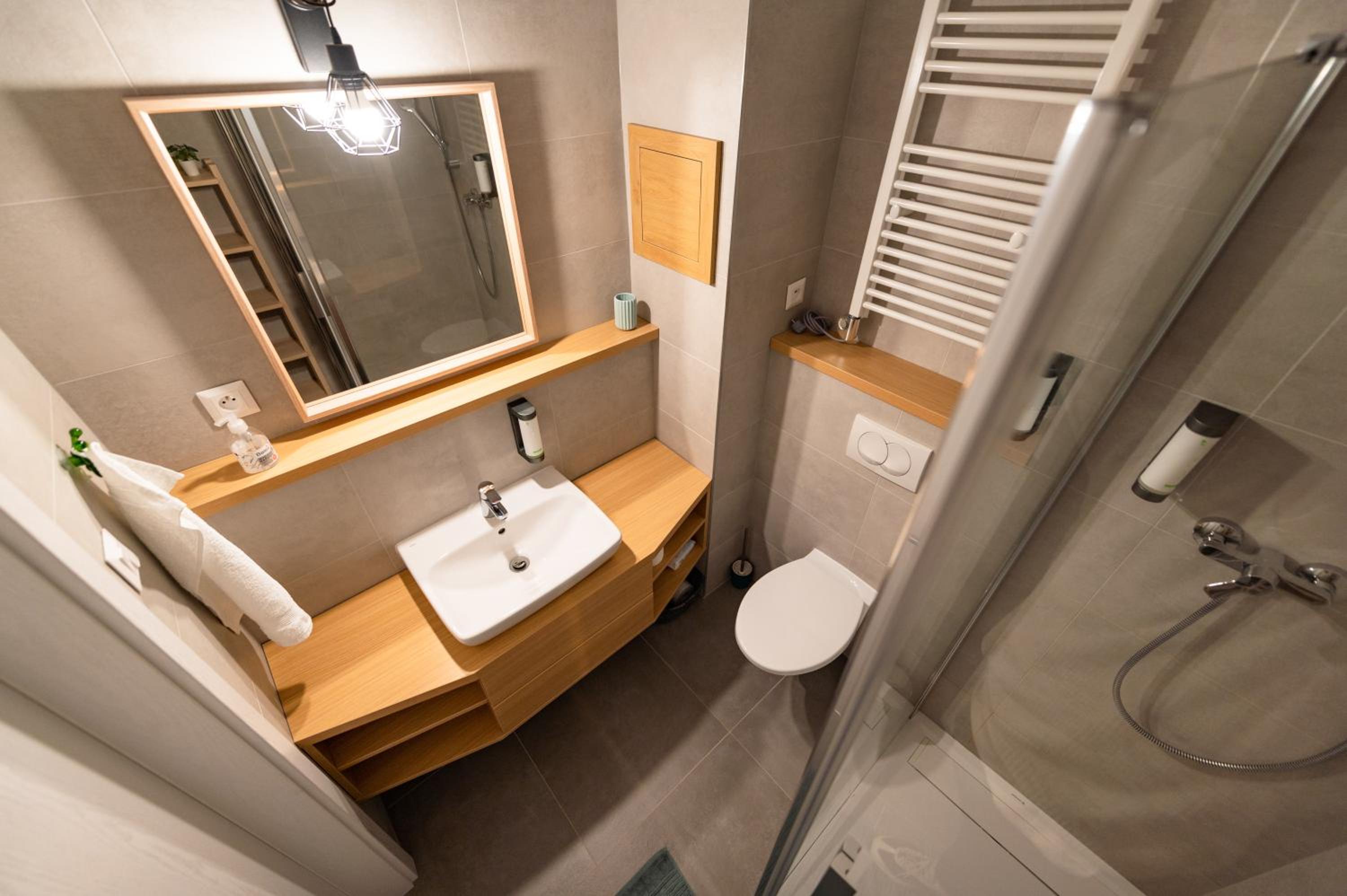 Two-Bedroom Apartment - Photo 2