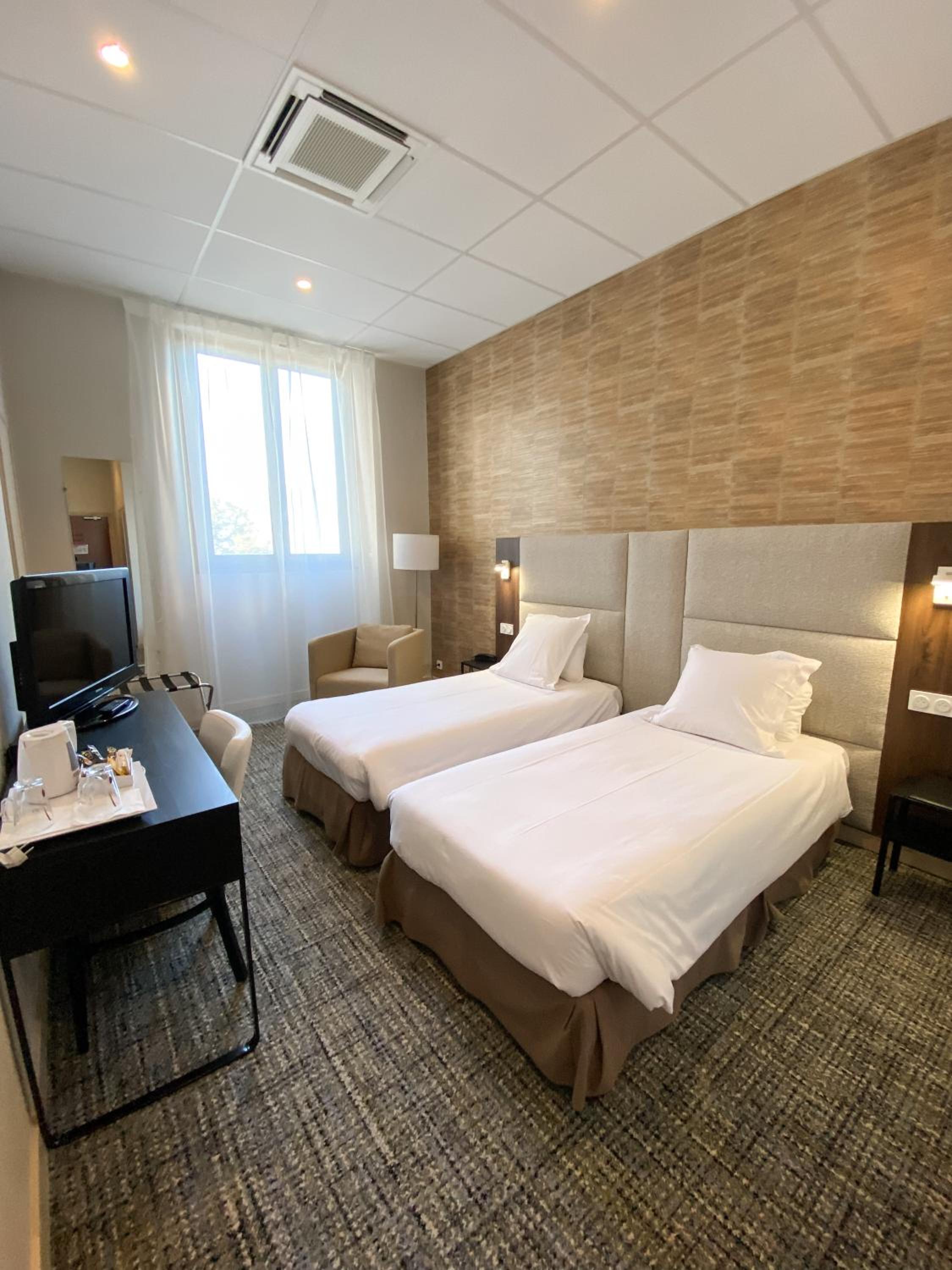 Comfort Twin Room photo 2
