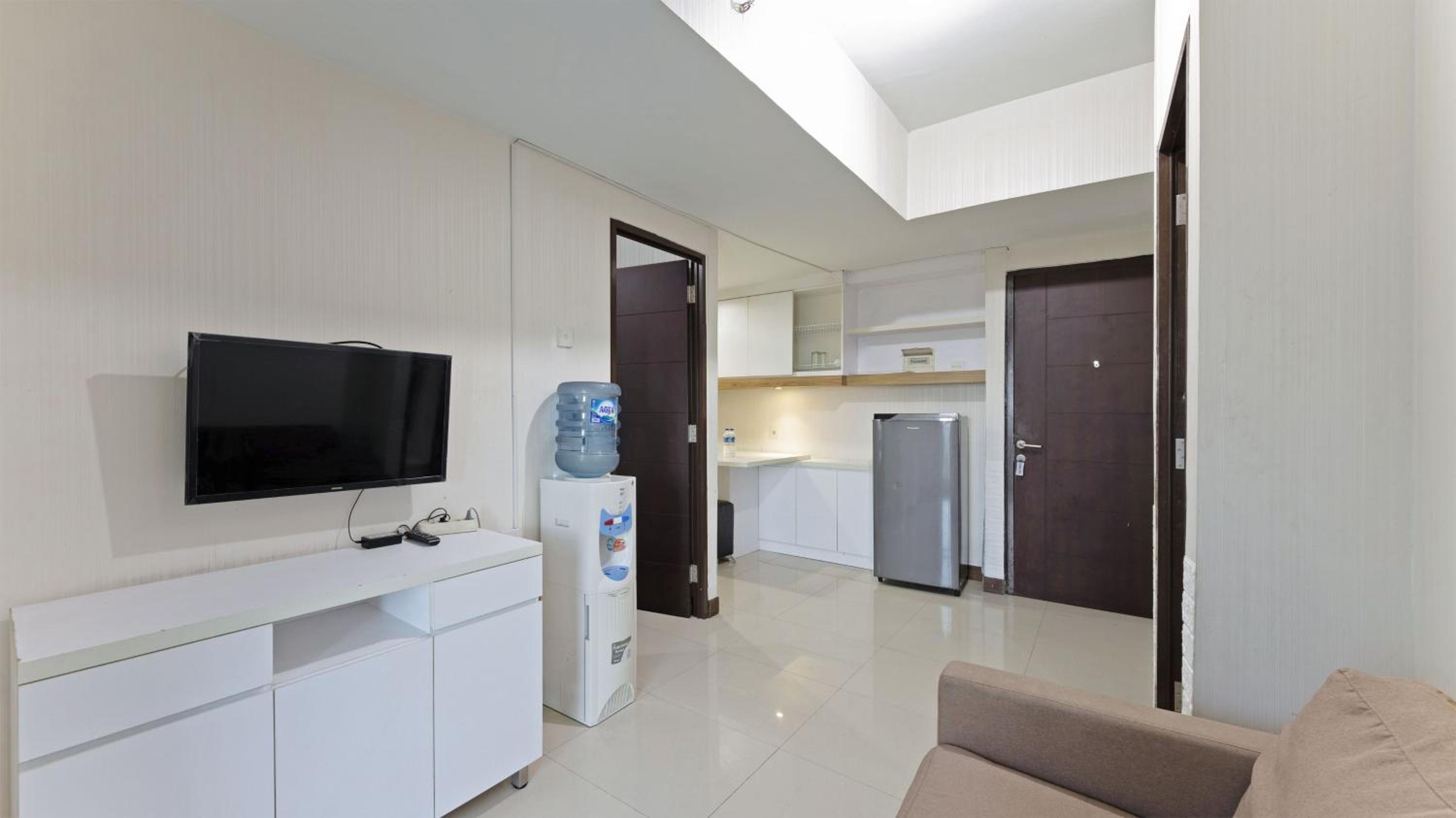 Two-Bedroom Apartment - Photo 4