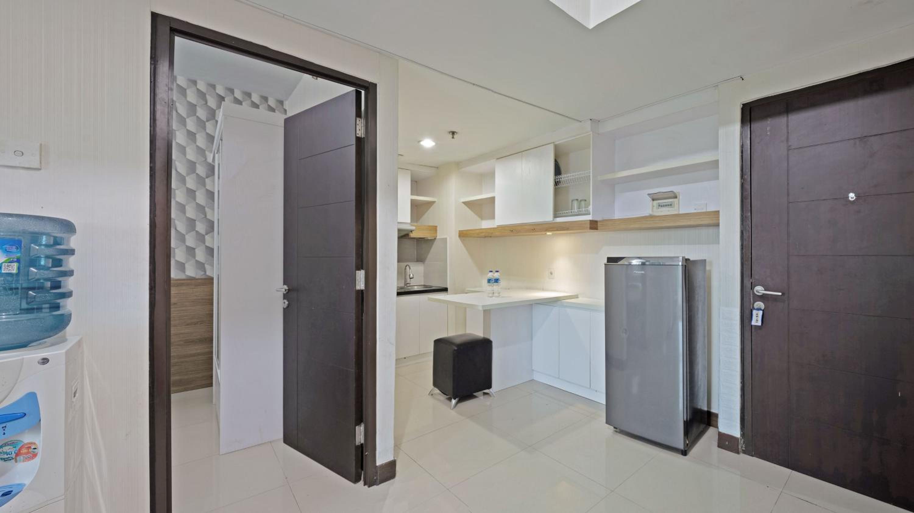 Two-Bedroom Apartment - Photo 6