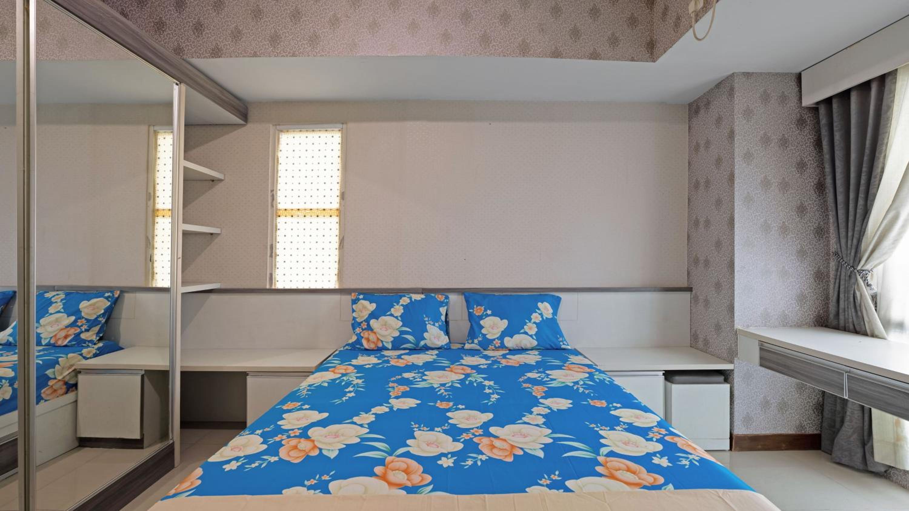 Two-Bedroom Apartment - Photo 15