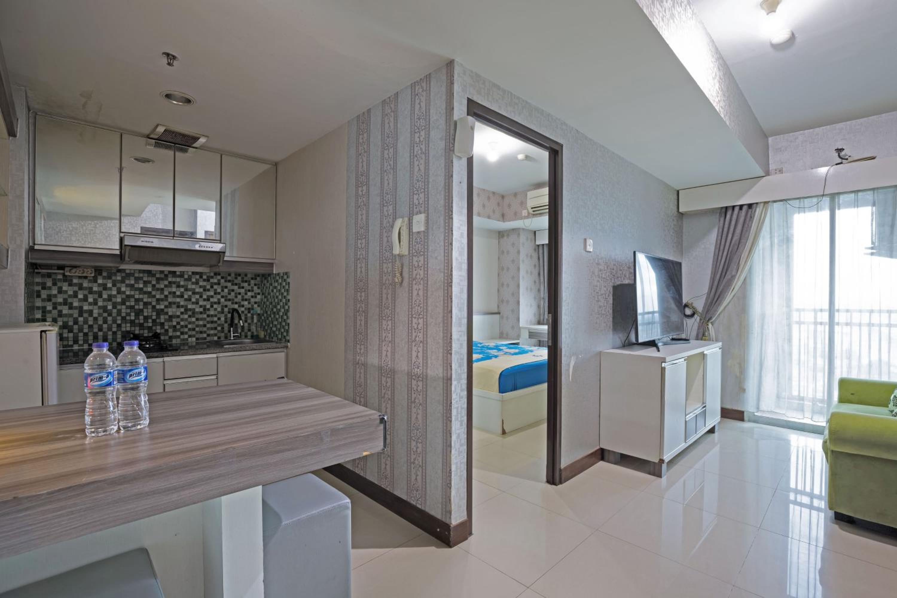 Two-Bedroom Apartment - Photo 8