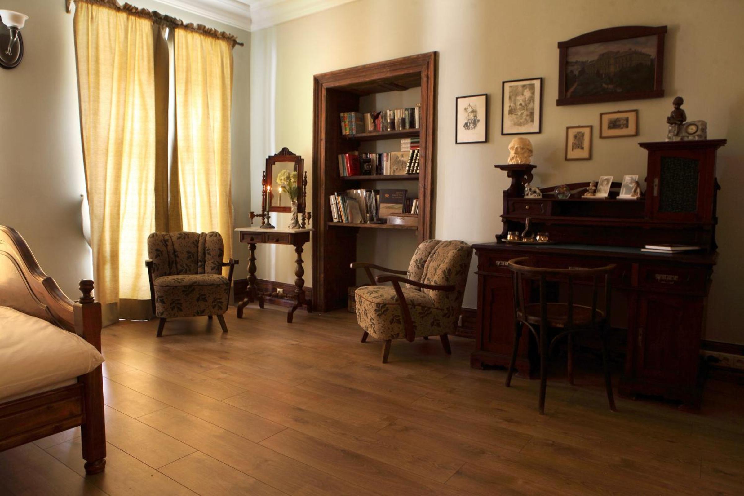 Duplex Apartment - Photo 1