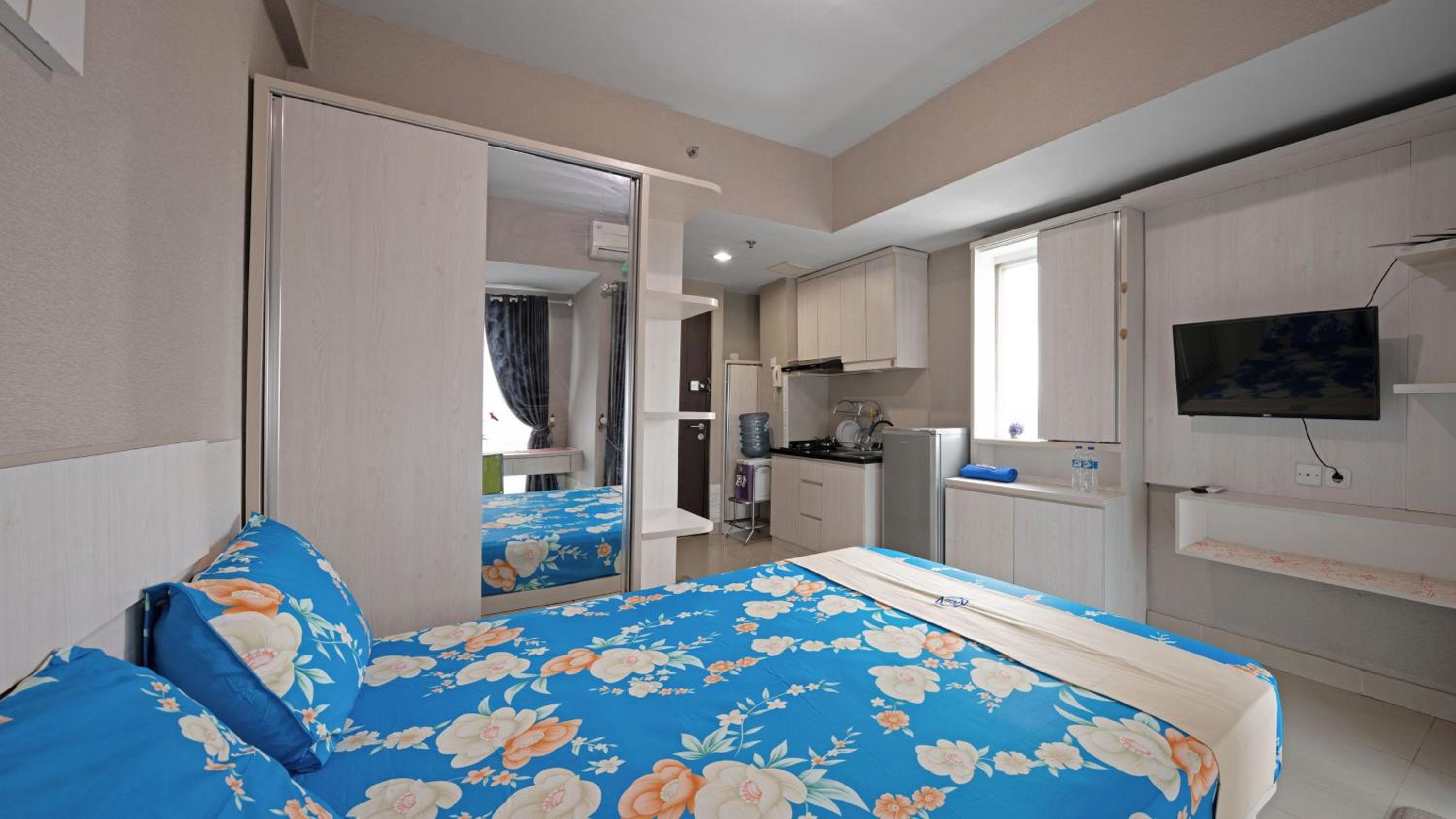 Studio Apartment - Photo 8