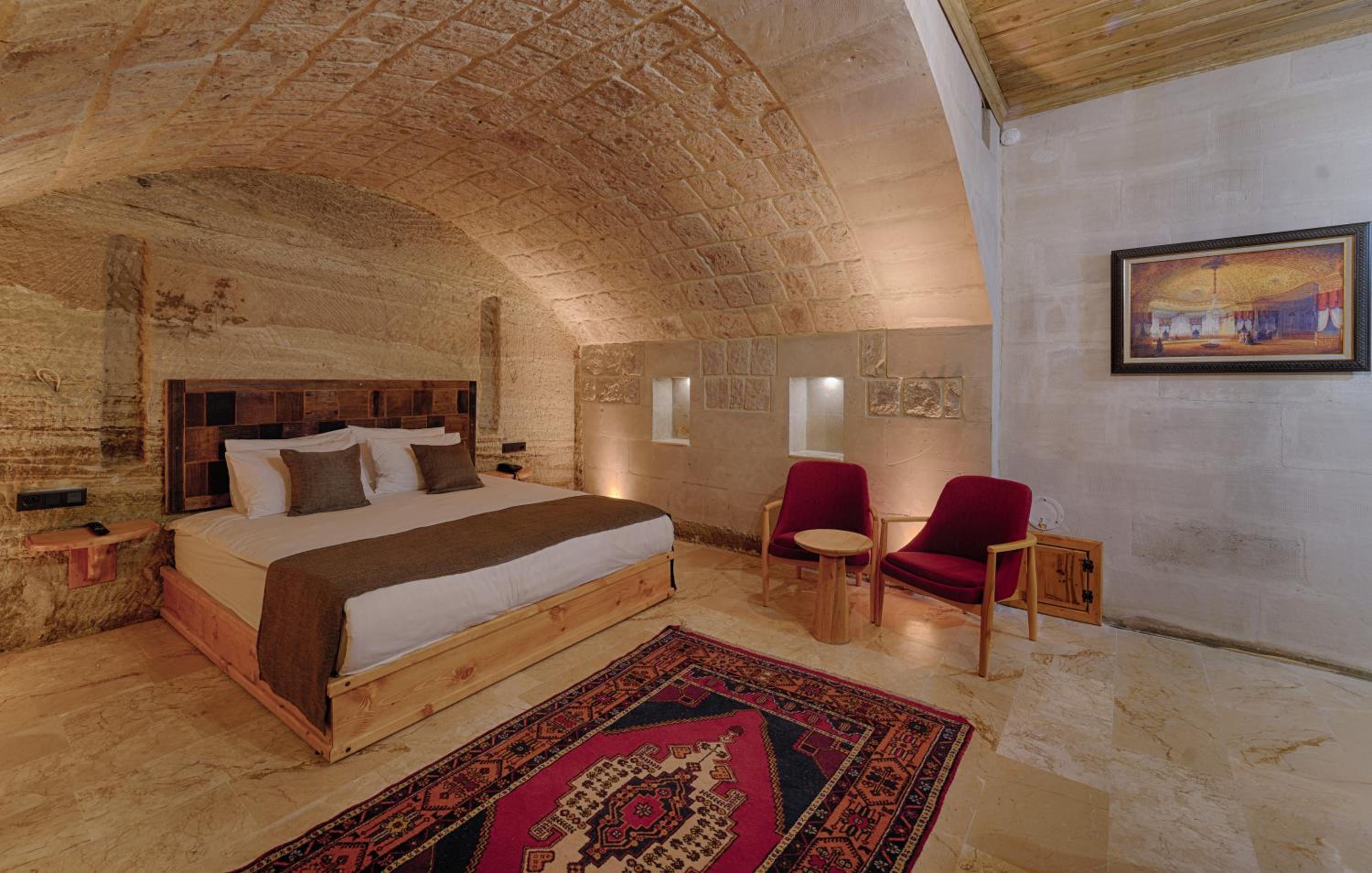 Suite - Photo 9