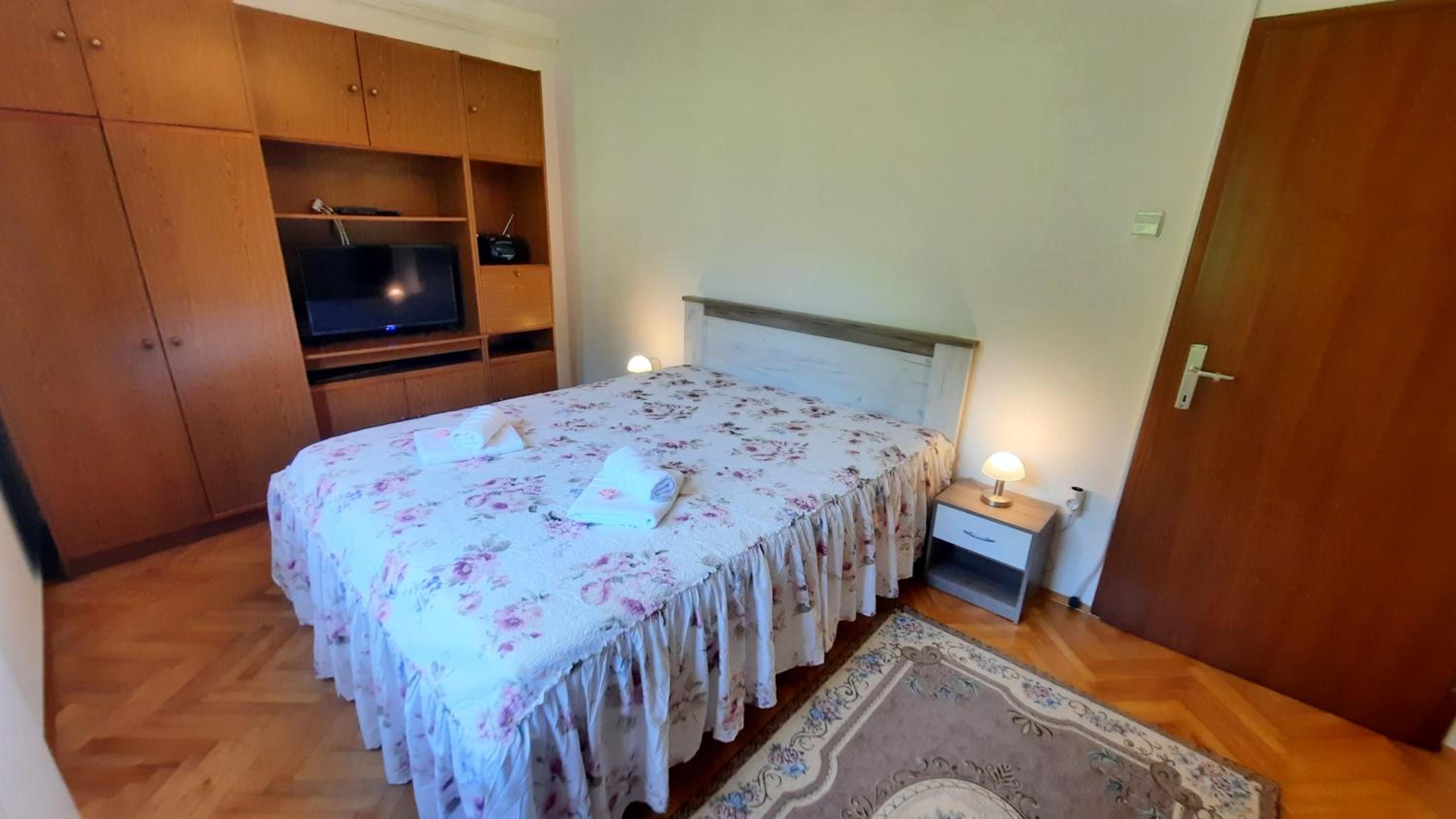 Two-Bedroom Apartment photo 3