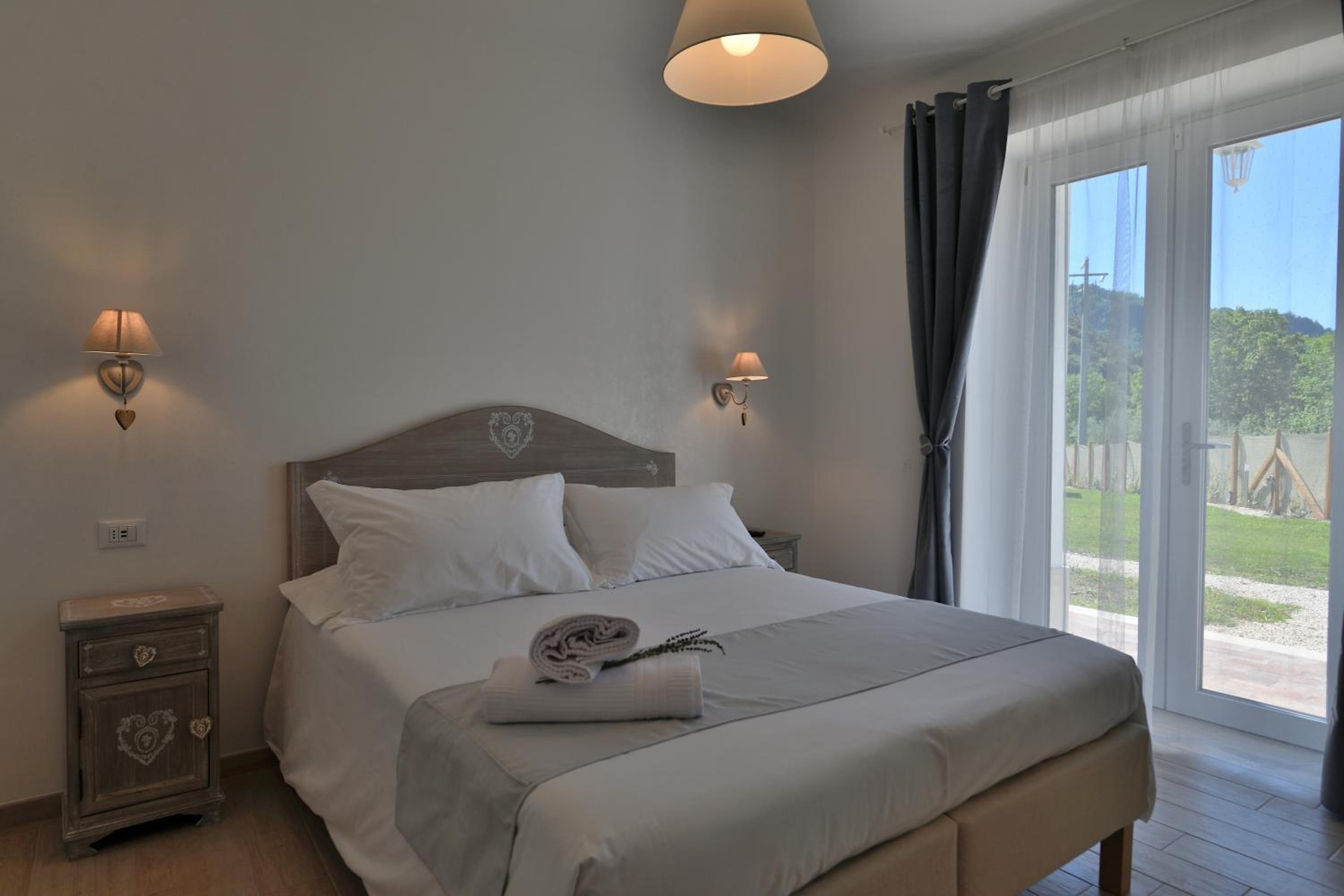 Double Room with Patio photo 1