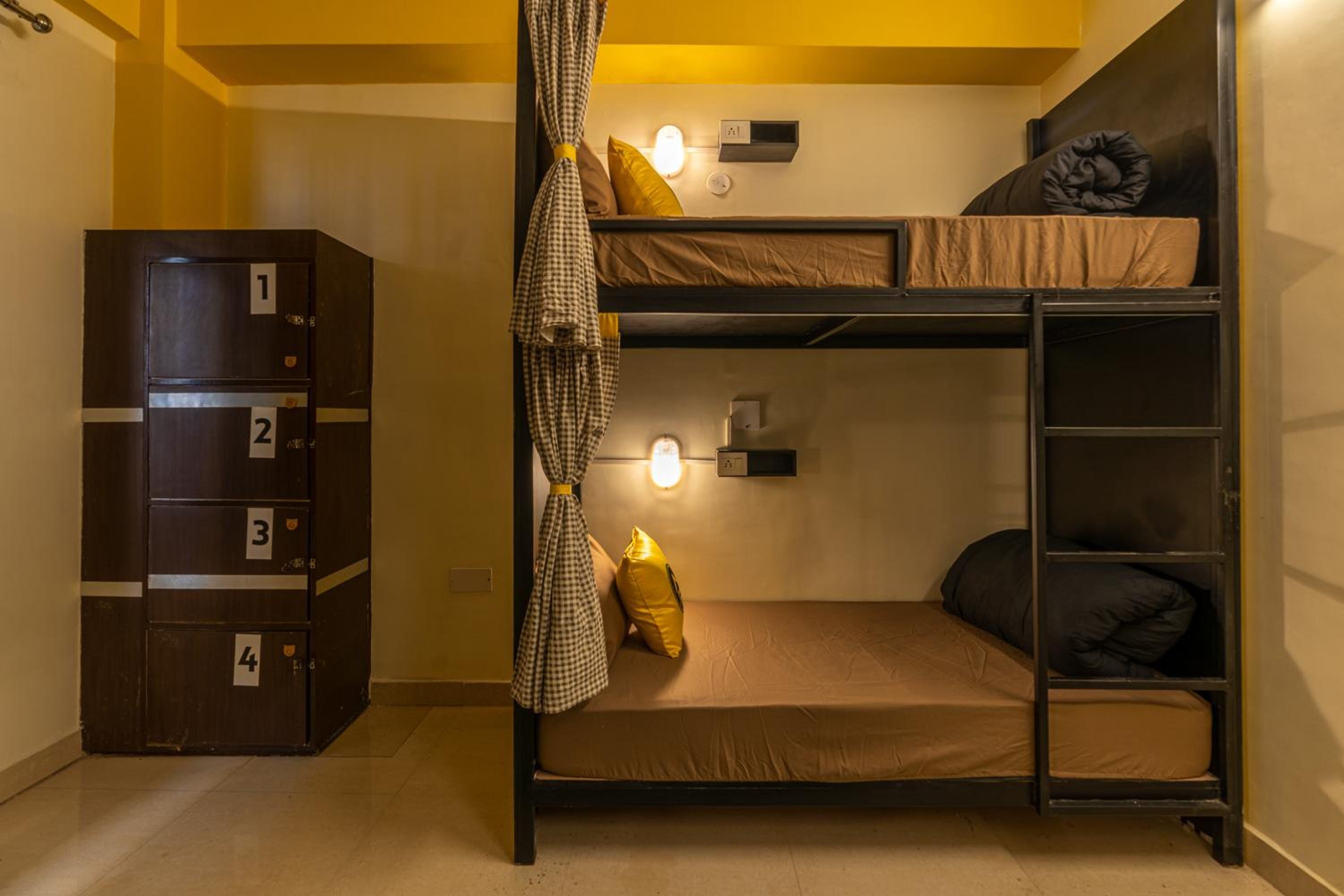 Bed in 4-Bed Female Dormitory Room photo 2