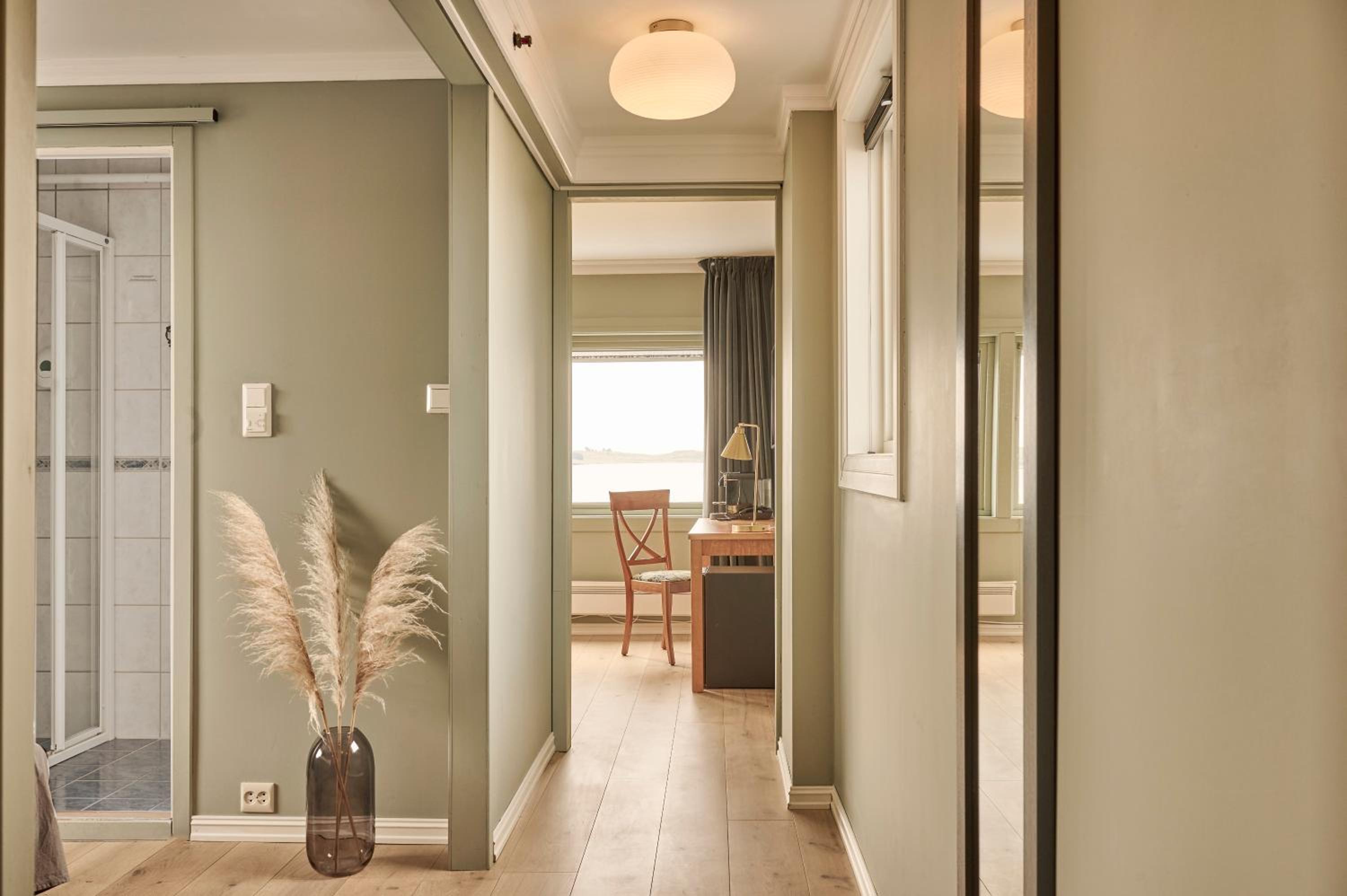 Seaview Suite photo 2