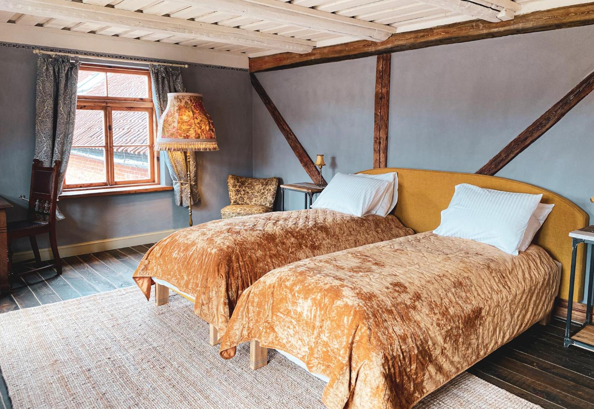 Double Room with Private Bathroom