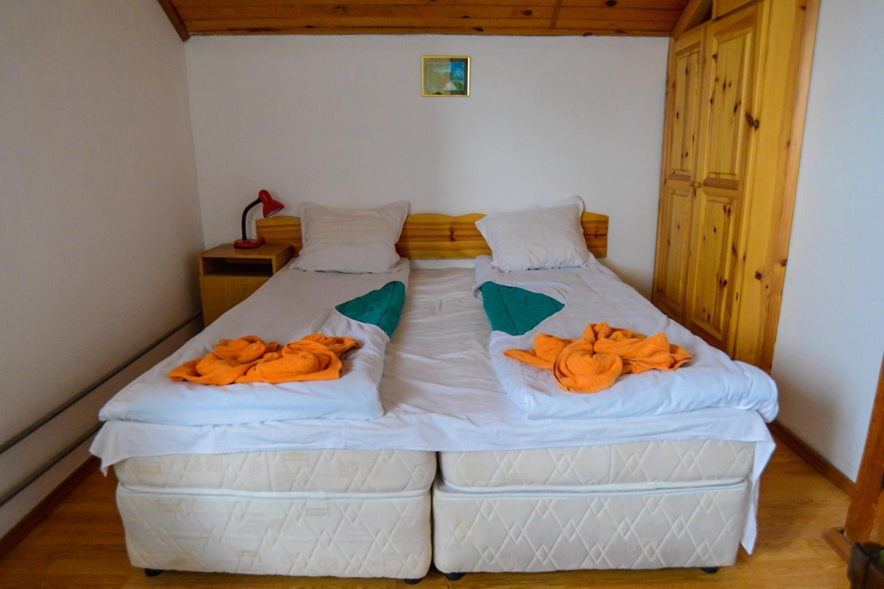 Double or Twin Room photo 3