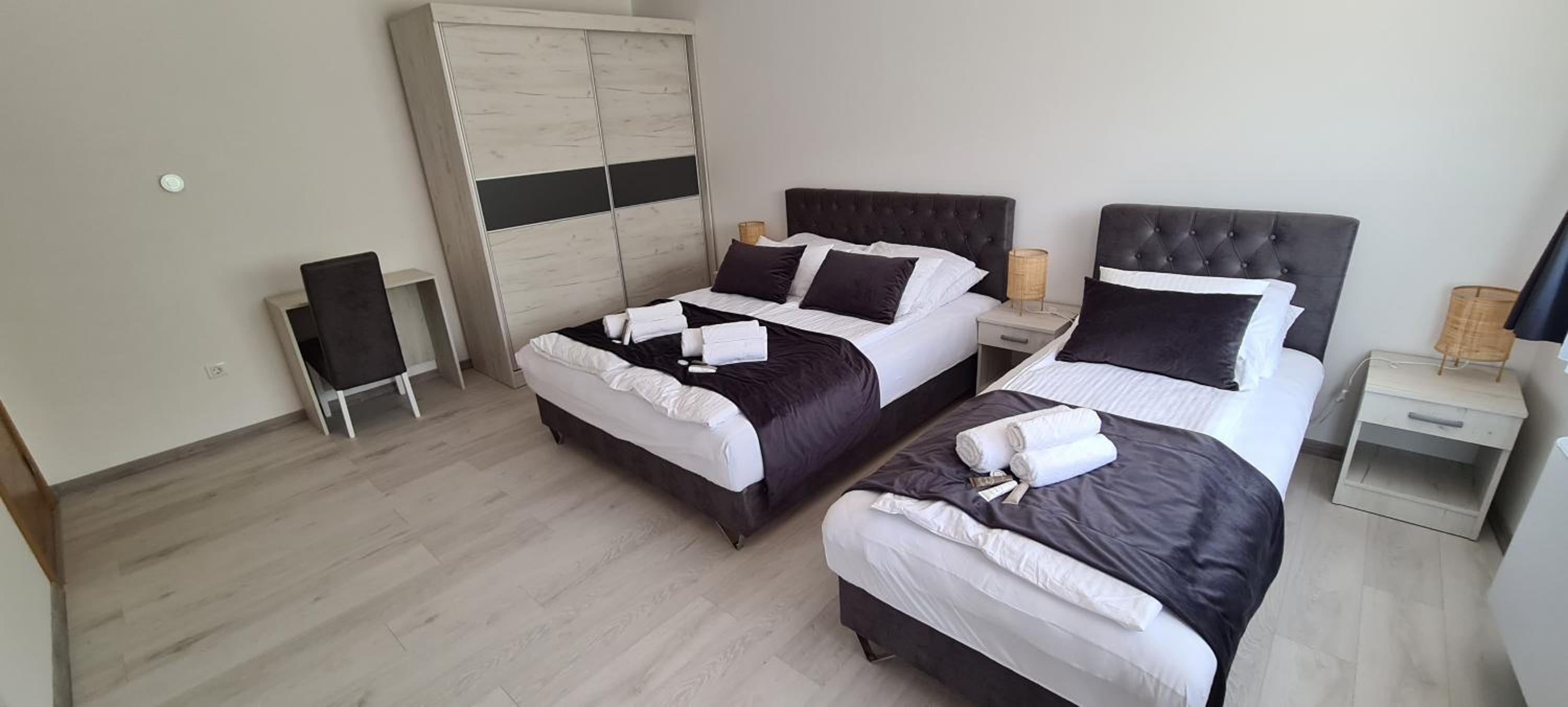 Apartment - Photo 16