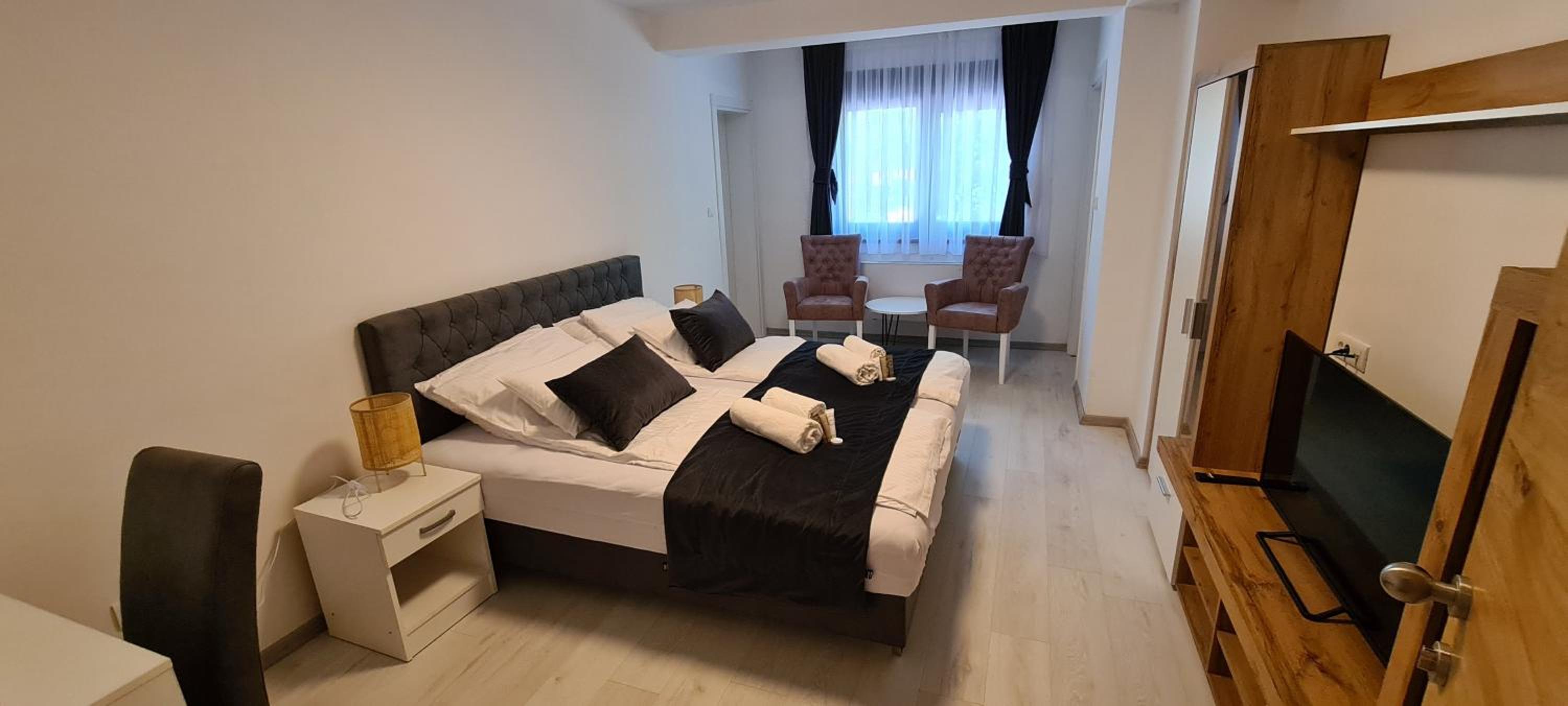 Apartment - Photo 1