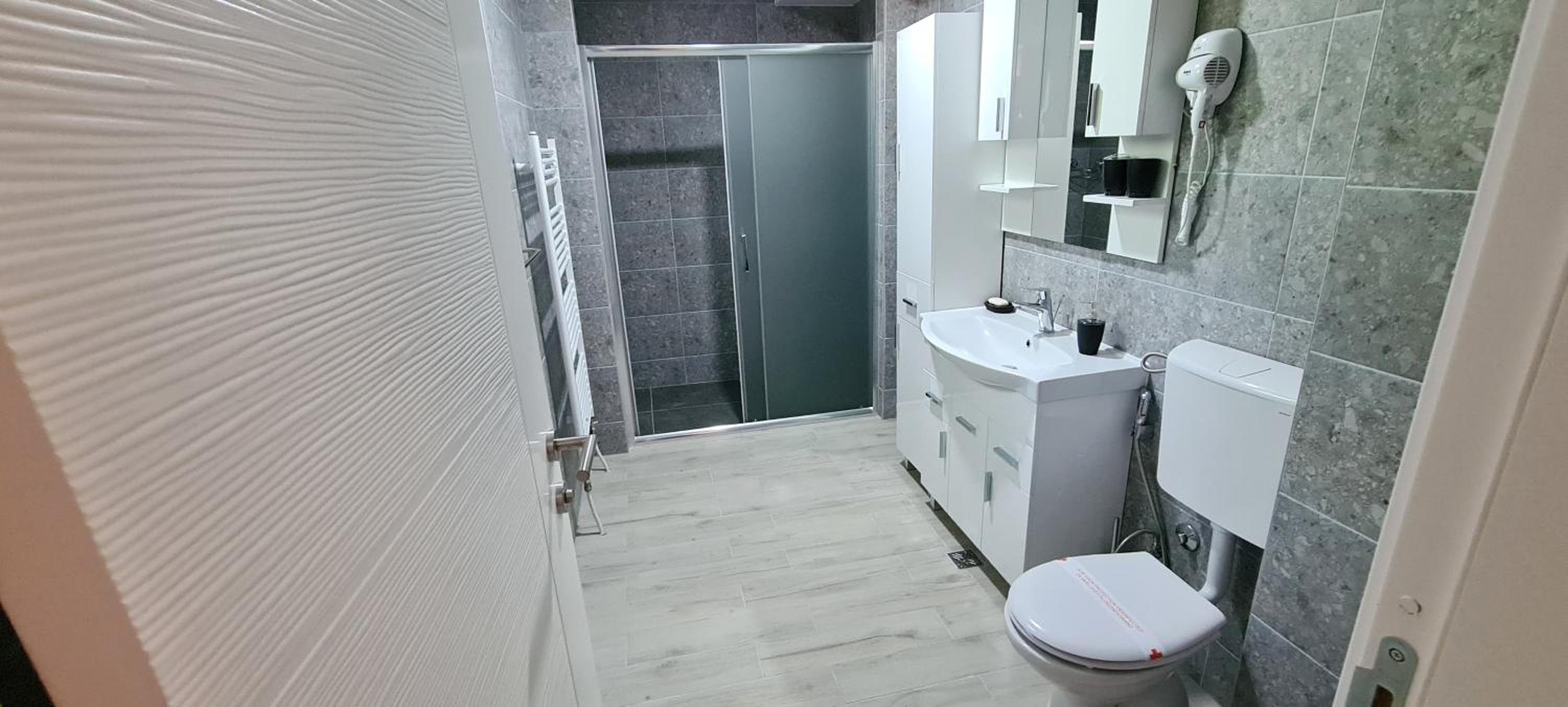 Apartment - Photo 21