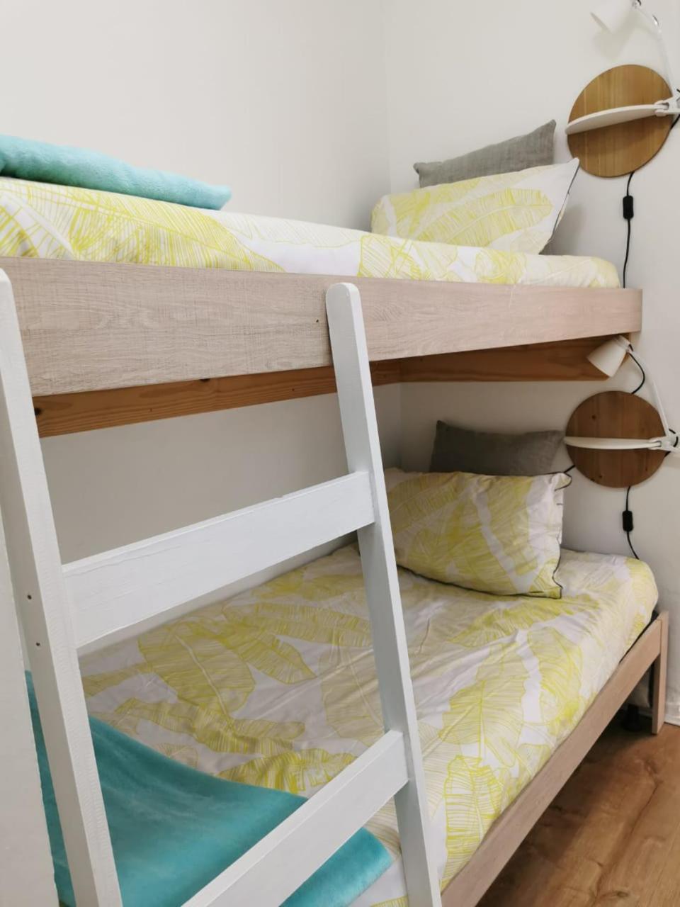 Two-Bedroom Apartment (5 Adults) -  8 photo 2