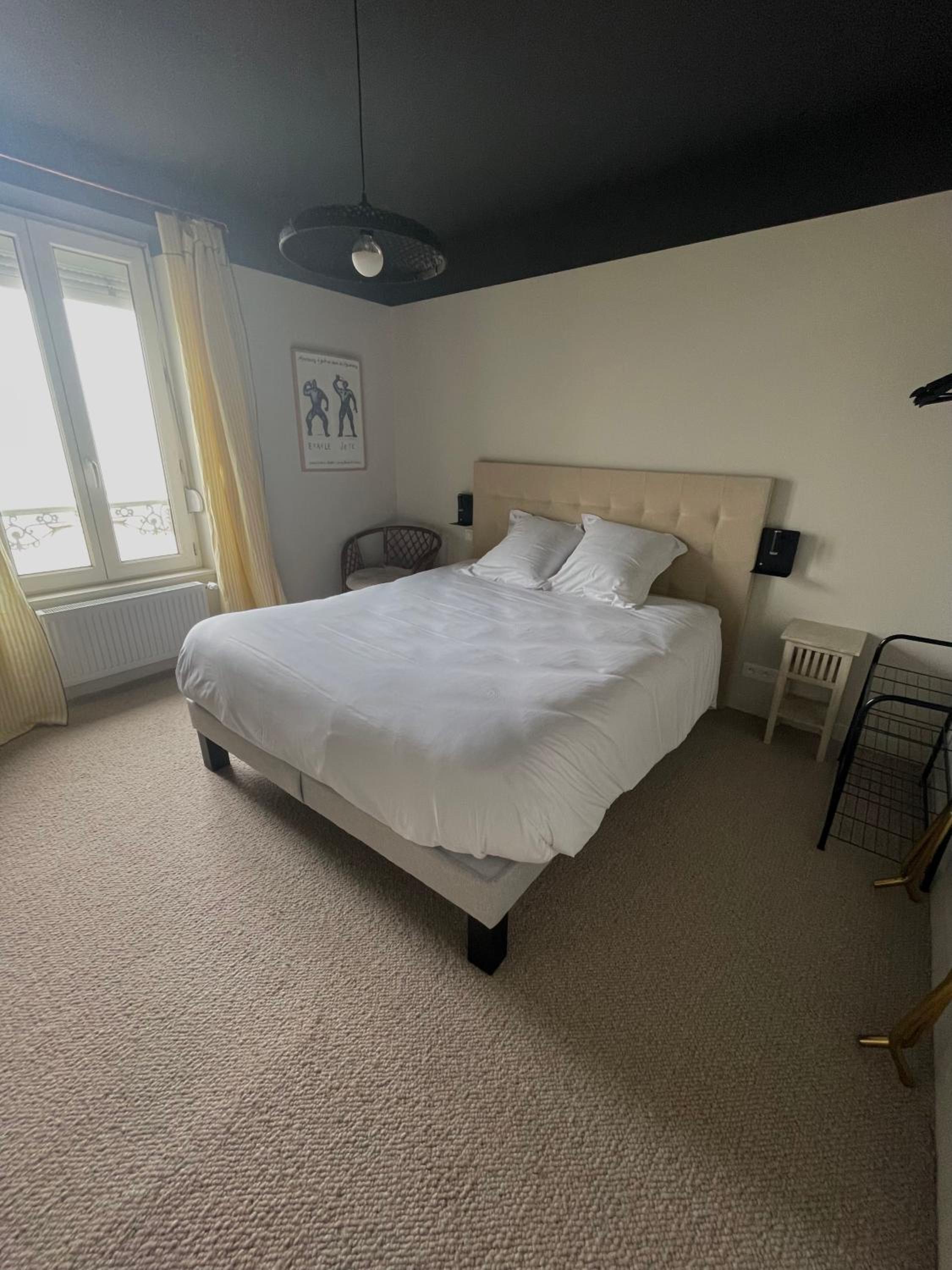 Double Room with Sea View - Photo 1